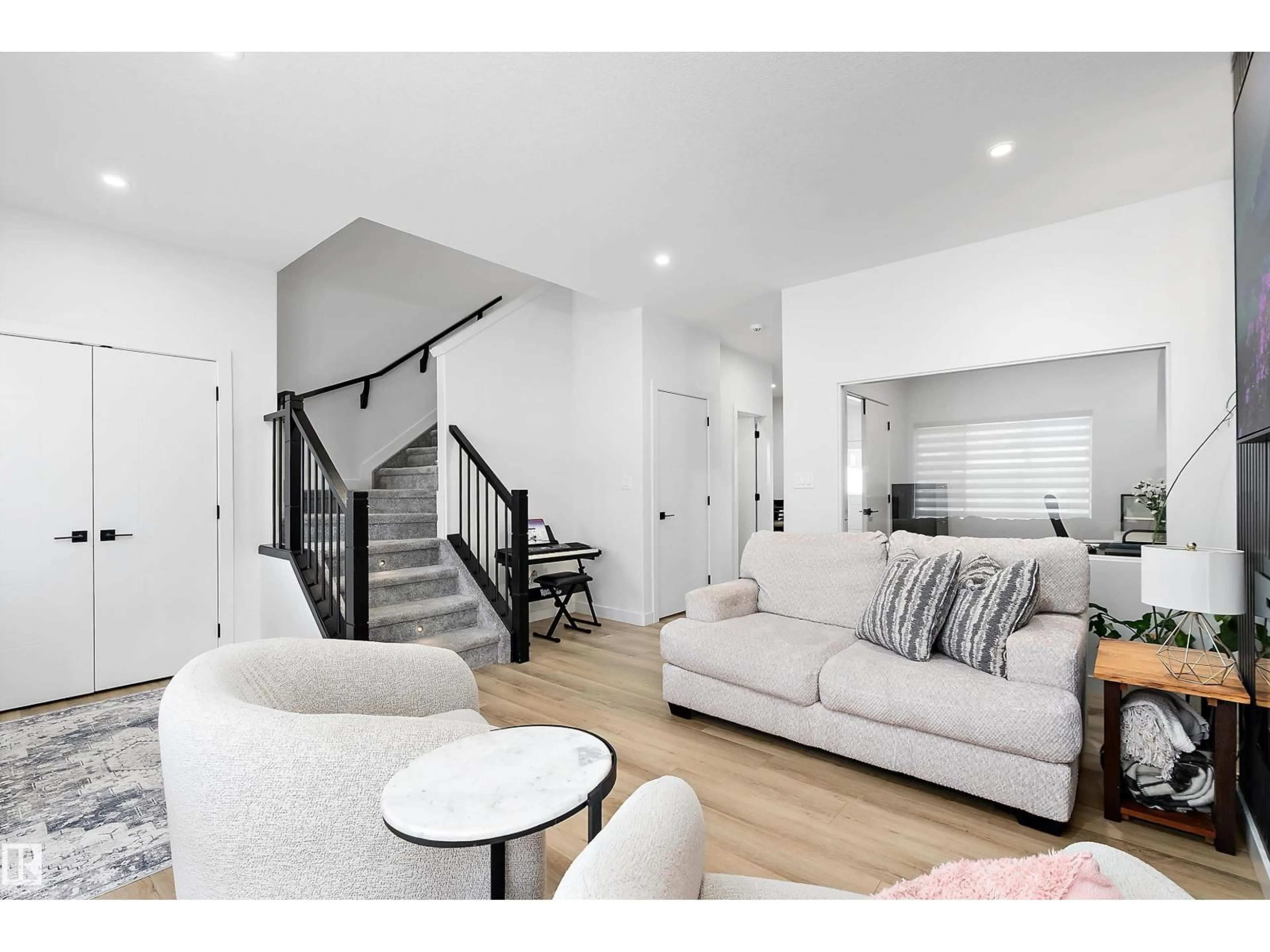 Living room with furniture, unknown for 151 CANTER WD, Sherwood Park Alberta T8H2Z3