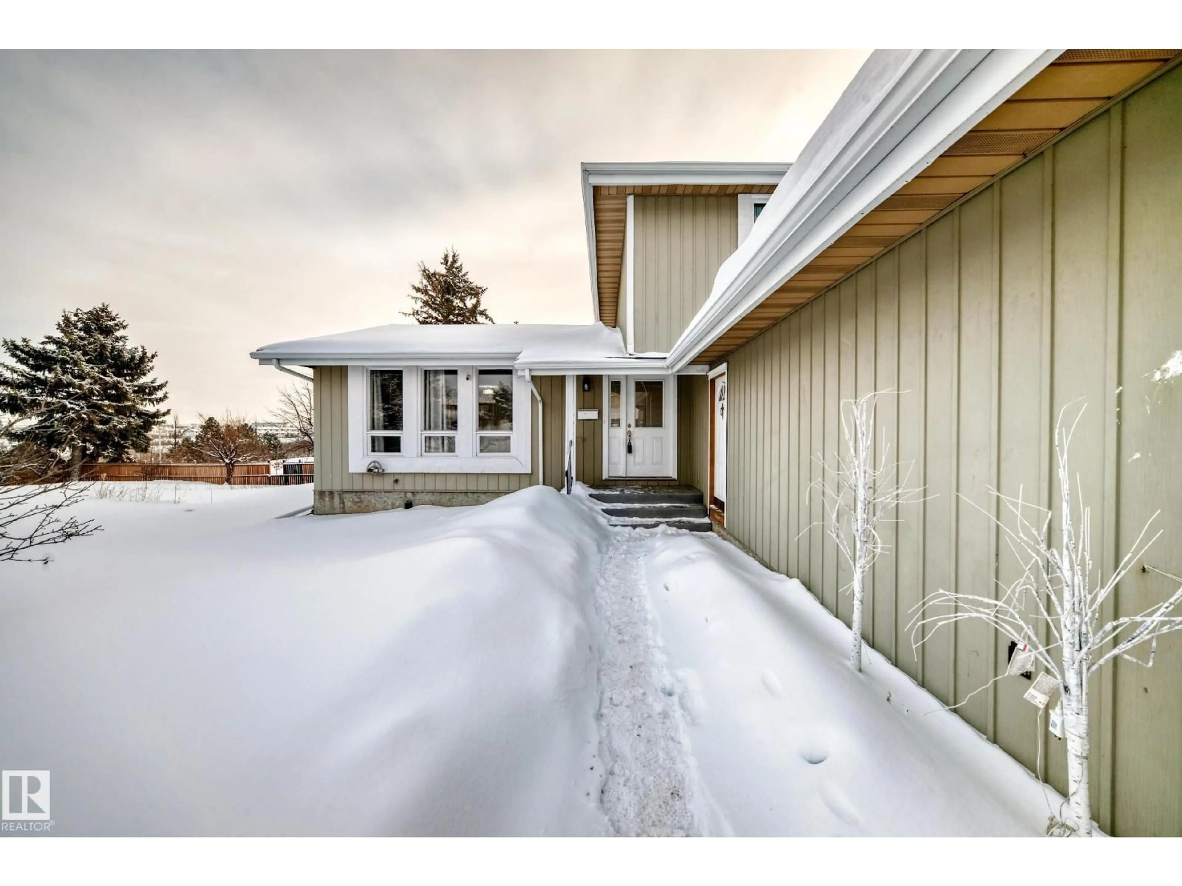 Unknown for 72 HOWSON CR, Edmonton Alberta T5A4T5