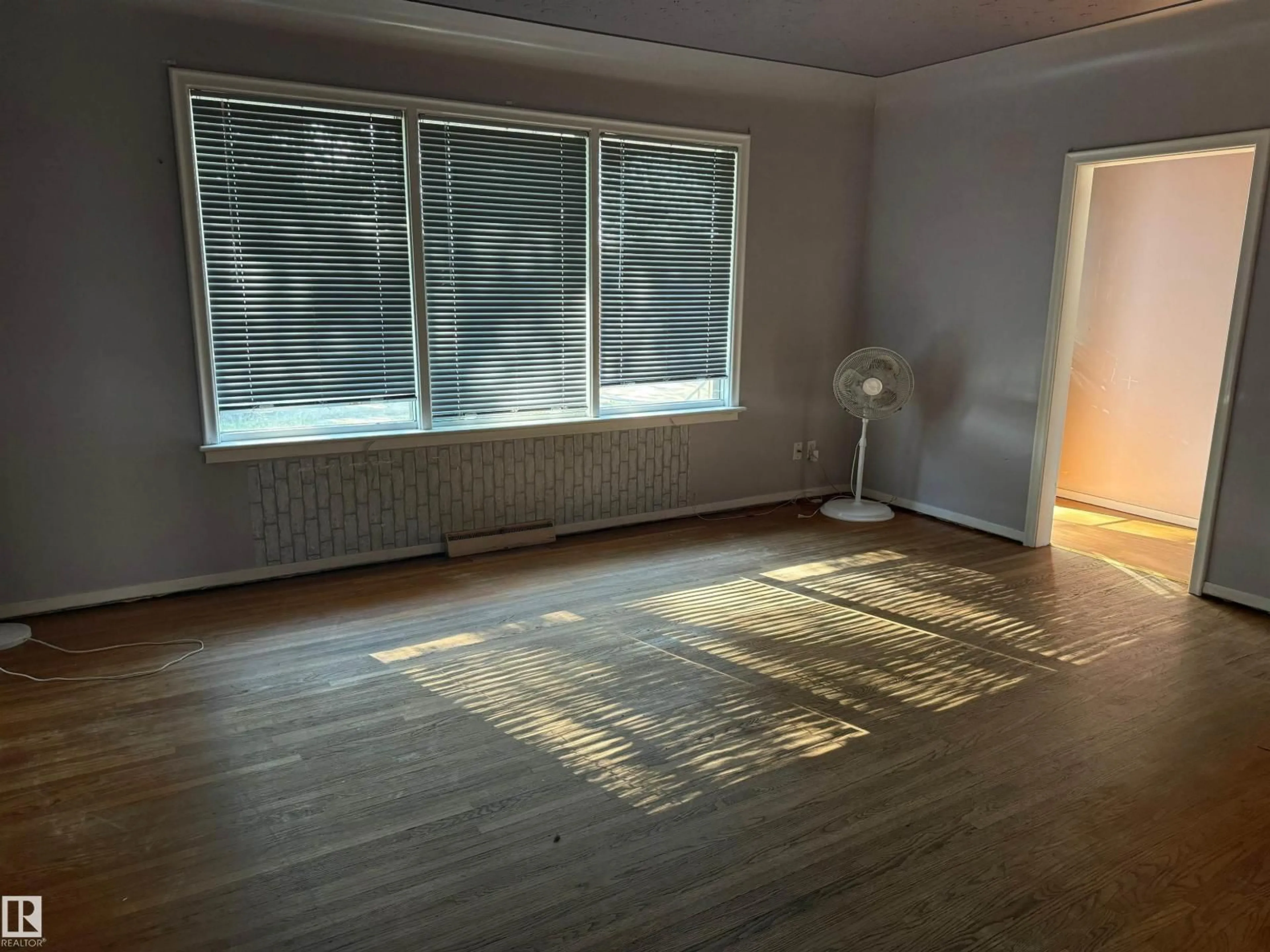 A pic of a room for NW - 12425 126 ST, Edmonton Alberta T5L0X2