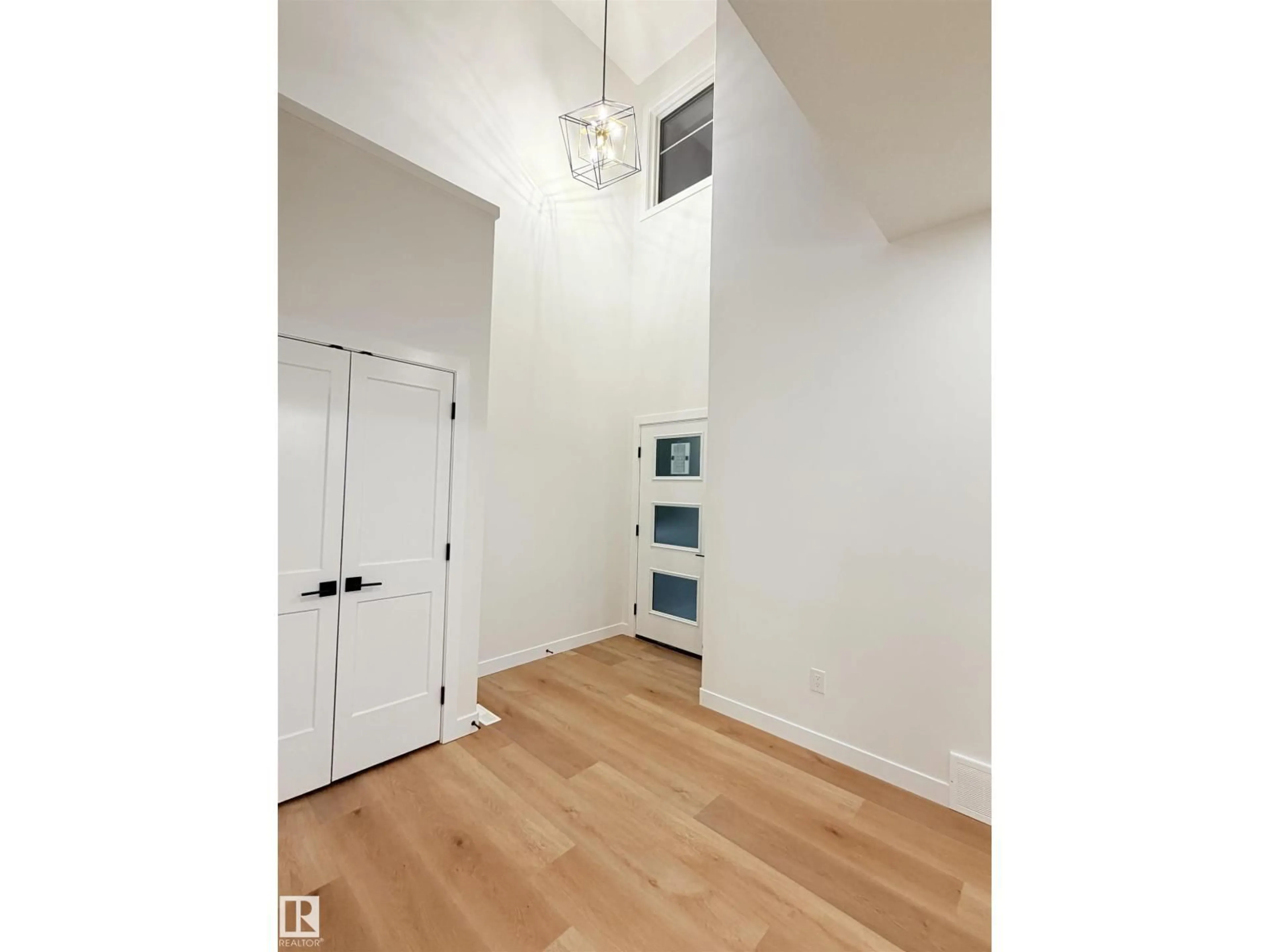 A pic of a room for 3174 MAGPIE WAY, Edmonton Alberta T5S0K9