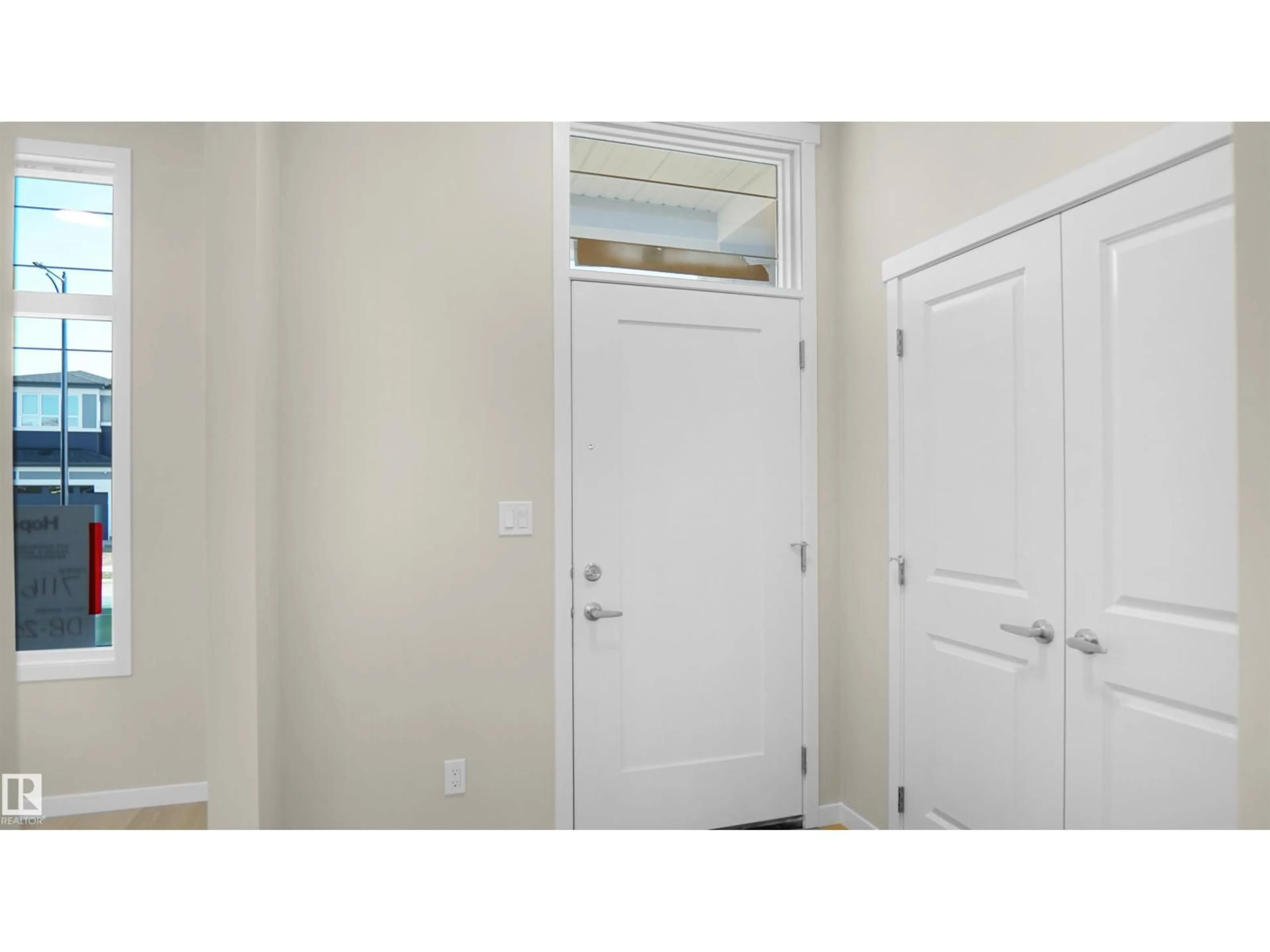 Indoor entryway for 7116 51 AV, Beaumont Alberta T4X3E6