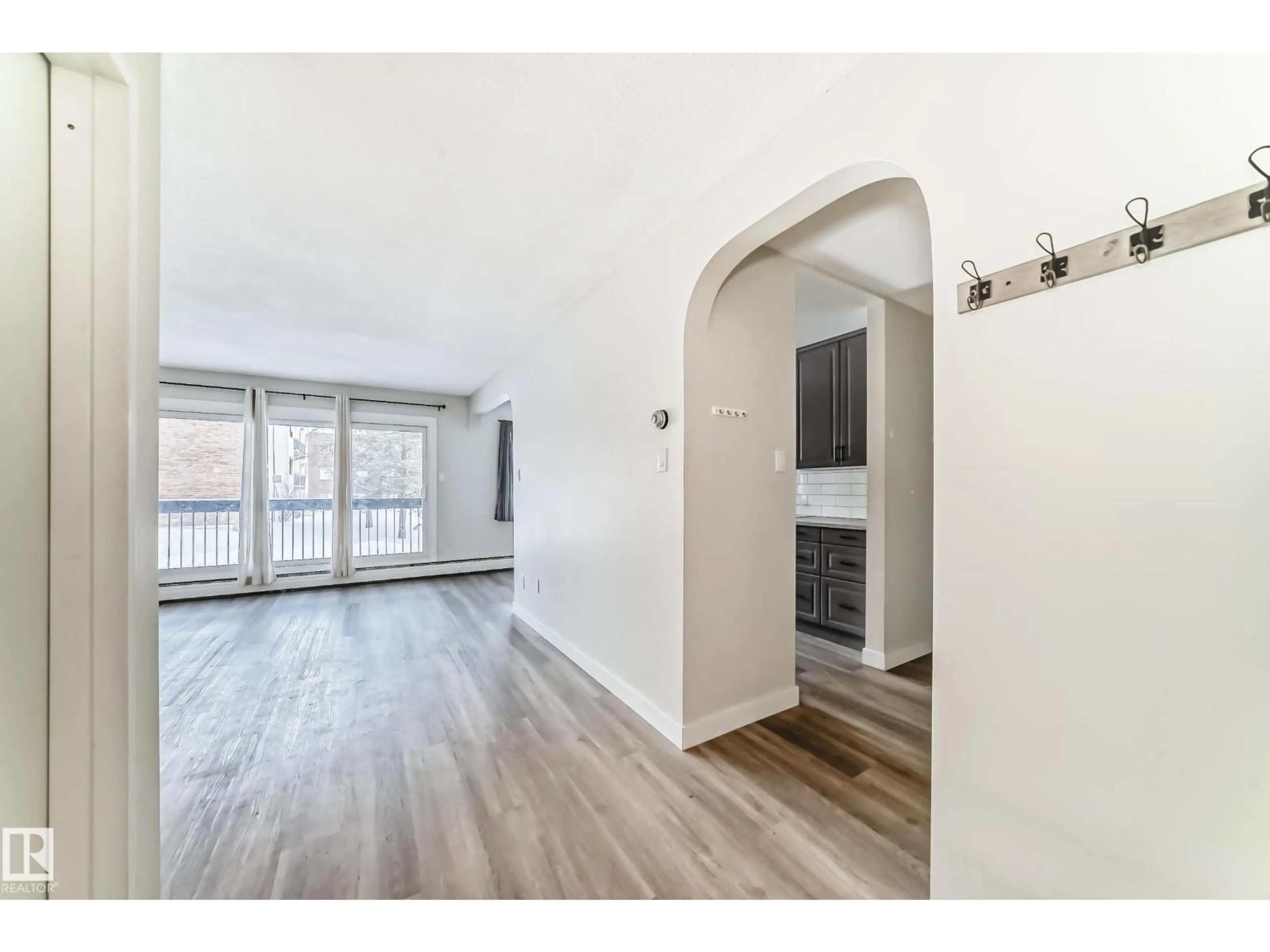 Unknown for #204 - 11420 40 AV, Edmonton Alberta T6J0R5