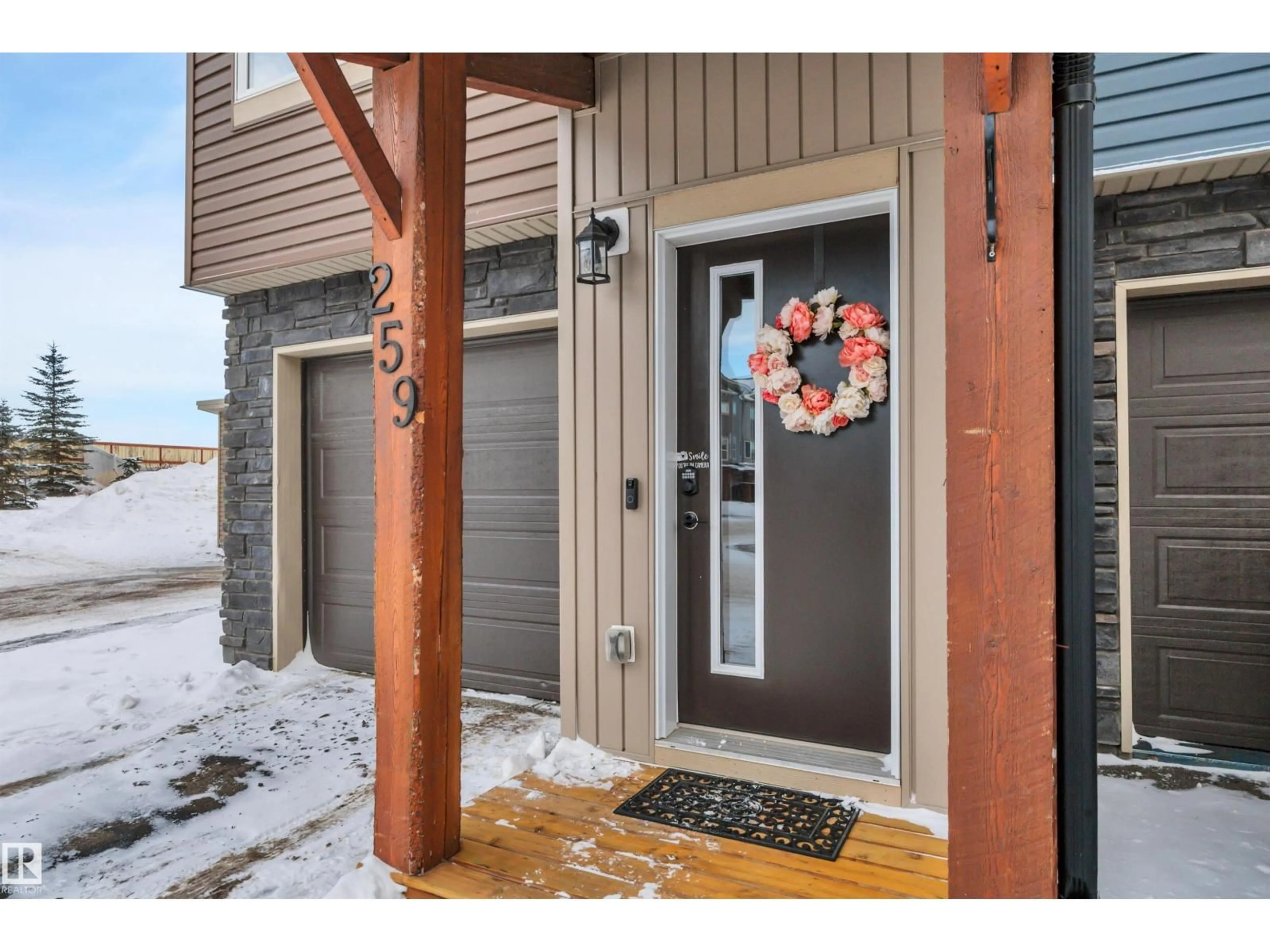 Indoor entryway for #259 - 401 SOUTHFORK DR, Leduc Alberta T9E0X1