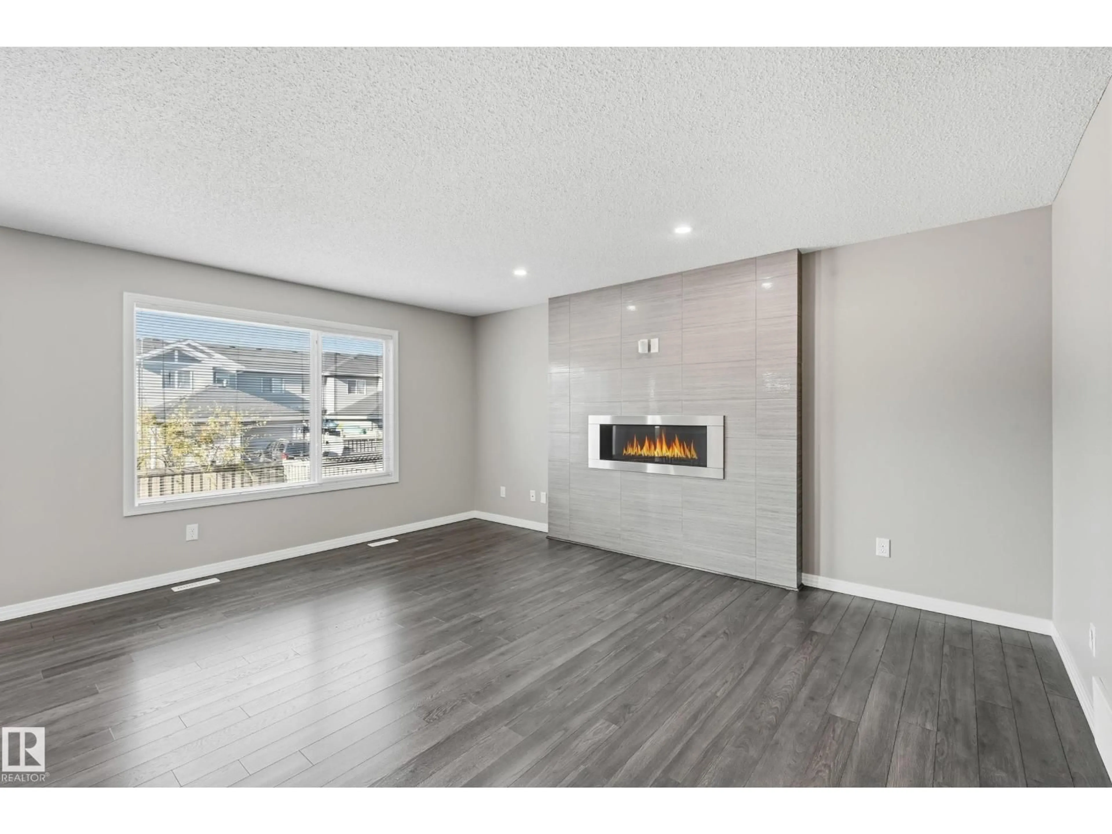 Unknown for 3528 CLAXTON CR, Edmonton Alberta T6W0Z6