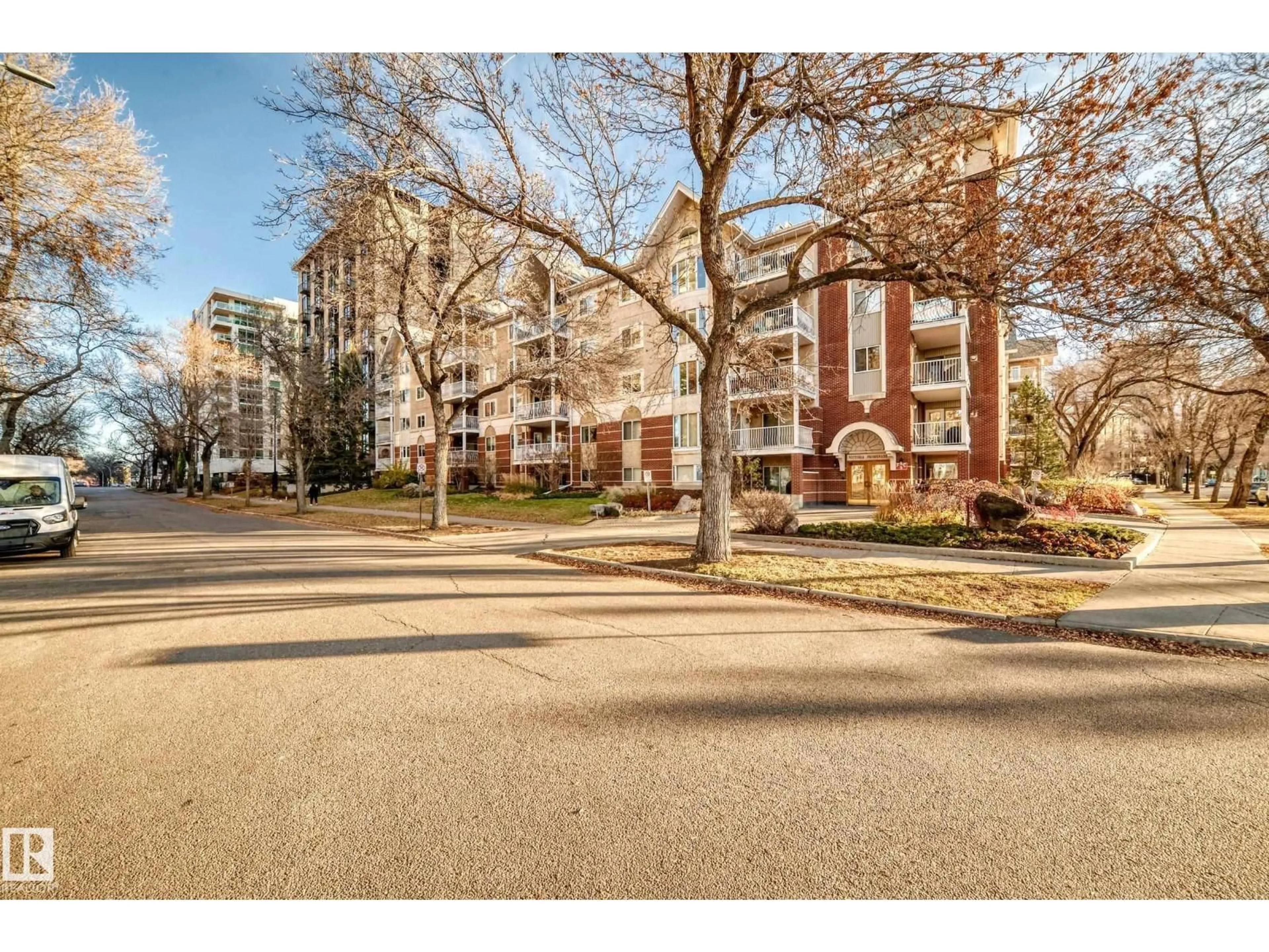 Unknown for #112 - 11716 100 AV, Edmonton Alberta T5K2G3