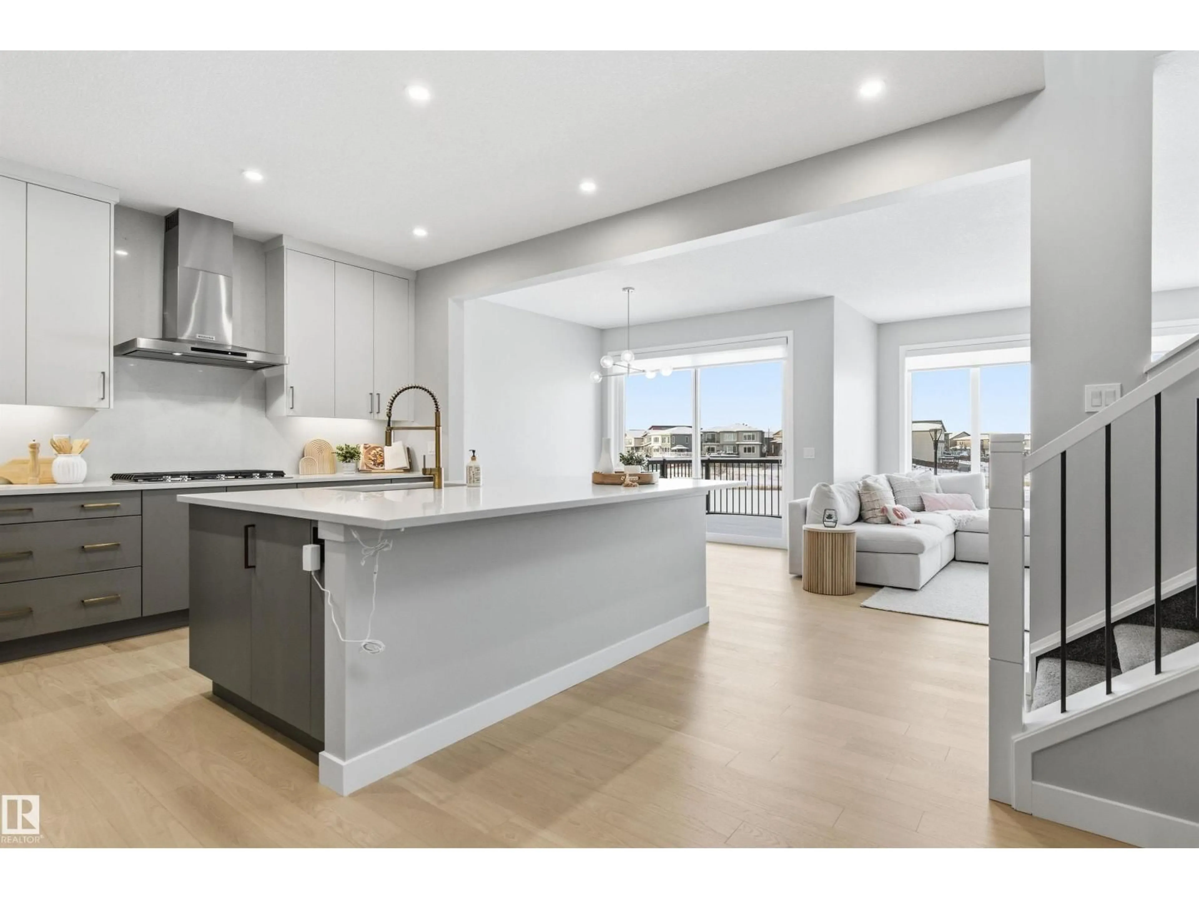 Open concept kitchen, unknown for 4899 KINNEY RD, Edmonton Alberta T6W5G9