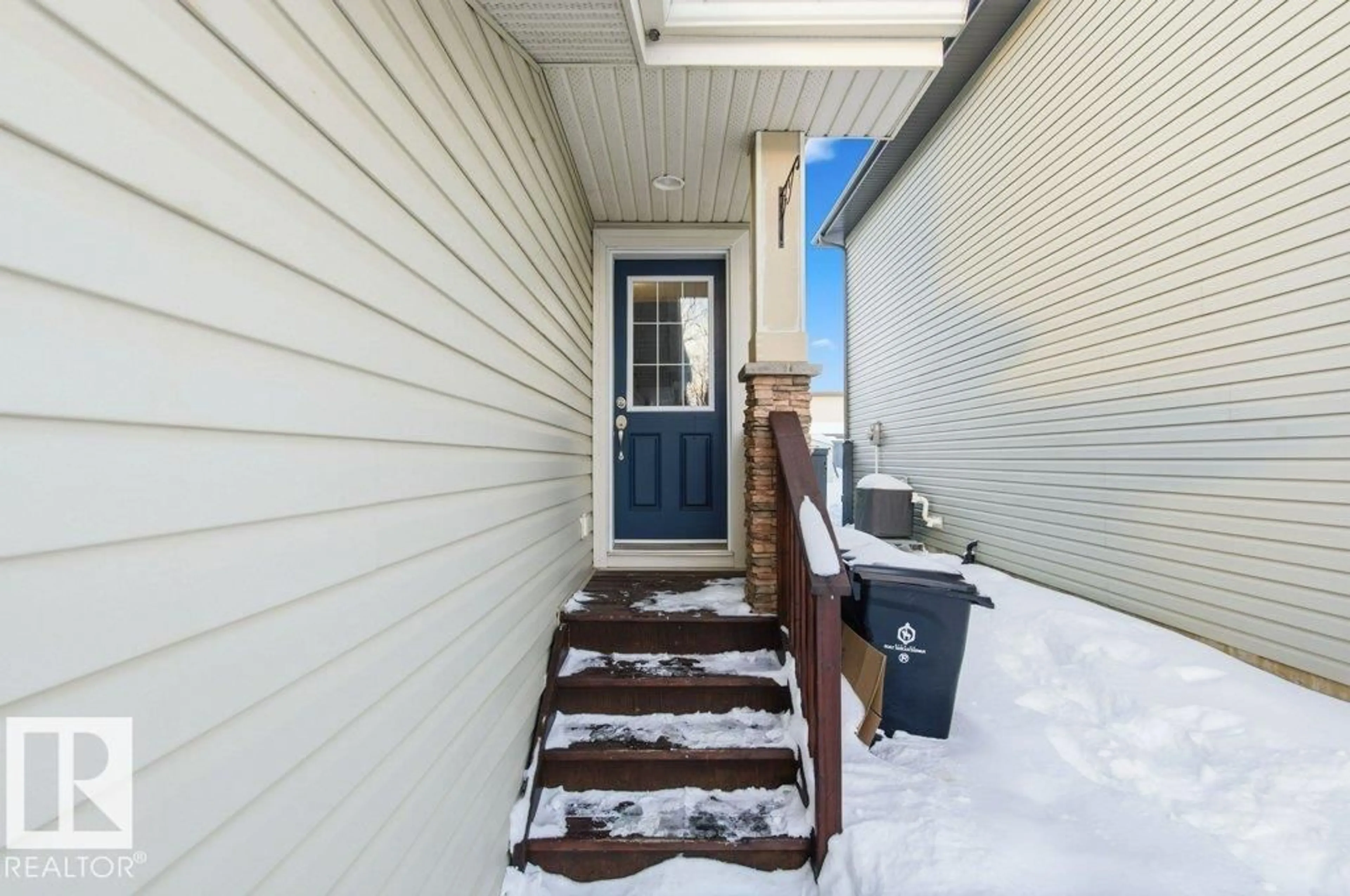 Indoor entryway for 140 CRANSTON PL, Fort Saskatchewan Alberta T8L0K8