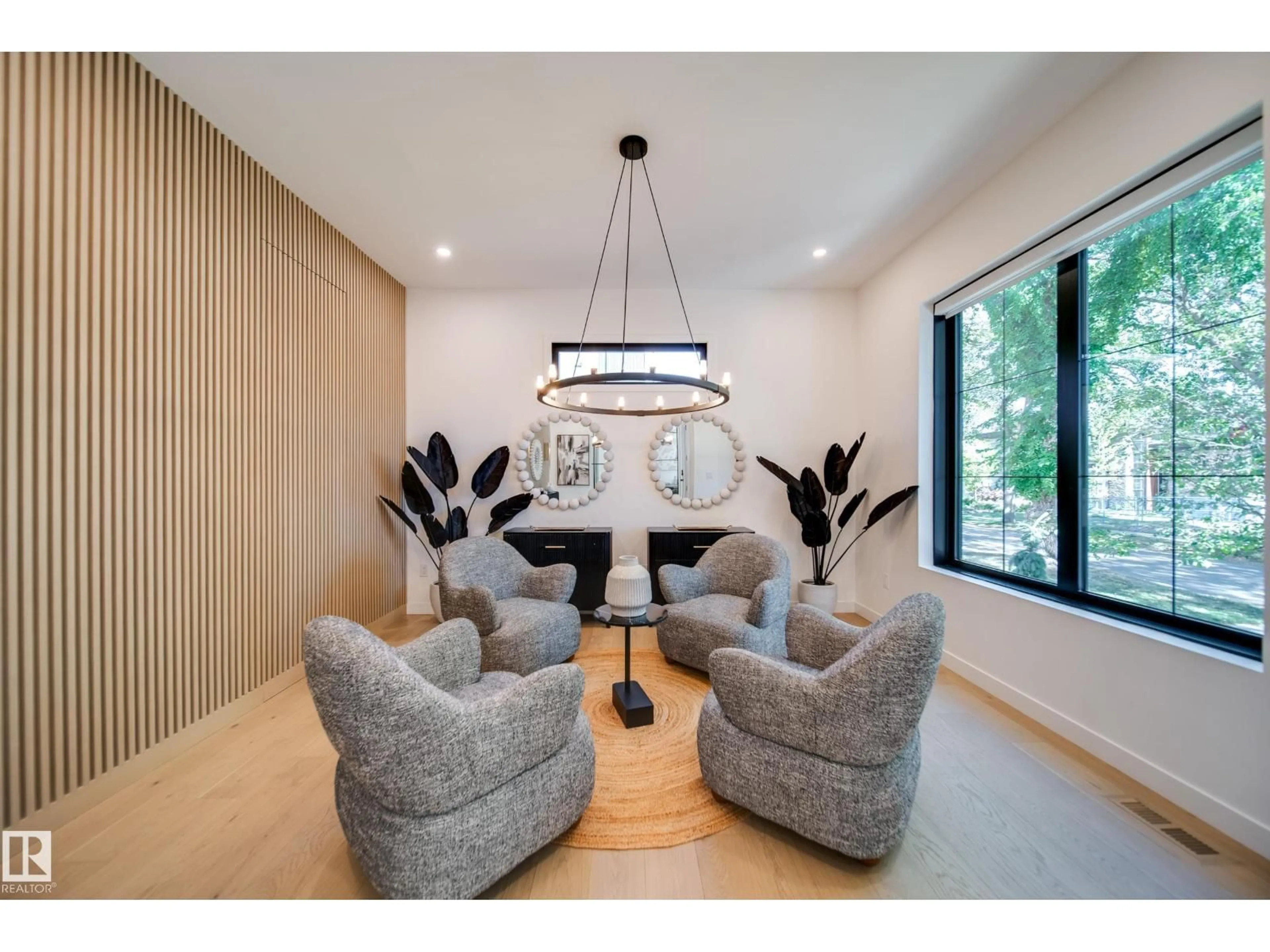 Unknown for 10522 134 ST NW, Edmonton Alberta T5N2B5