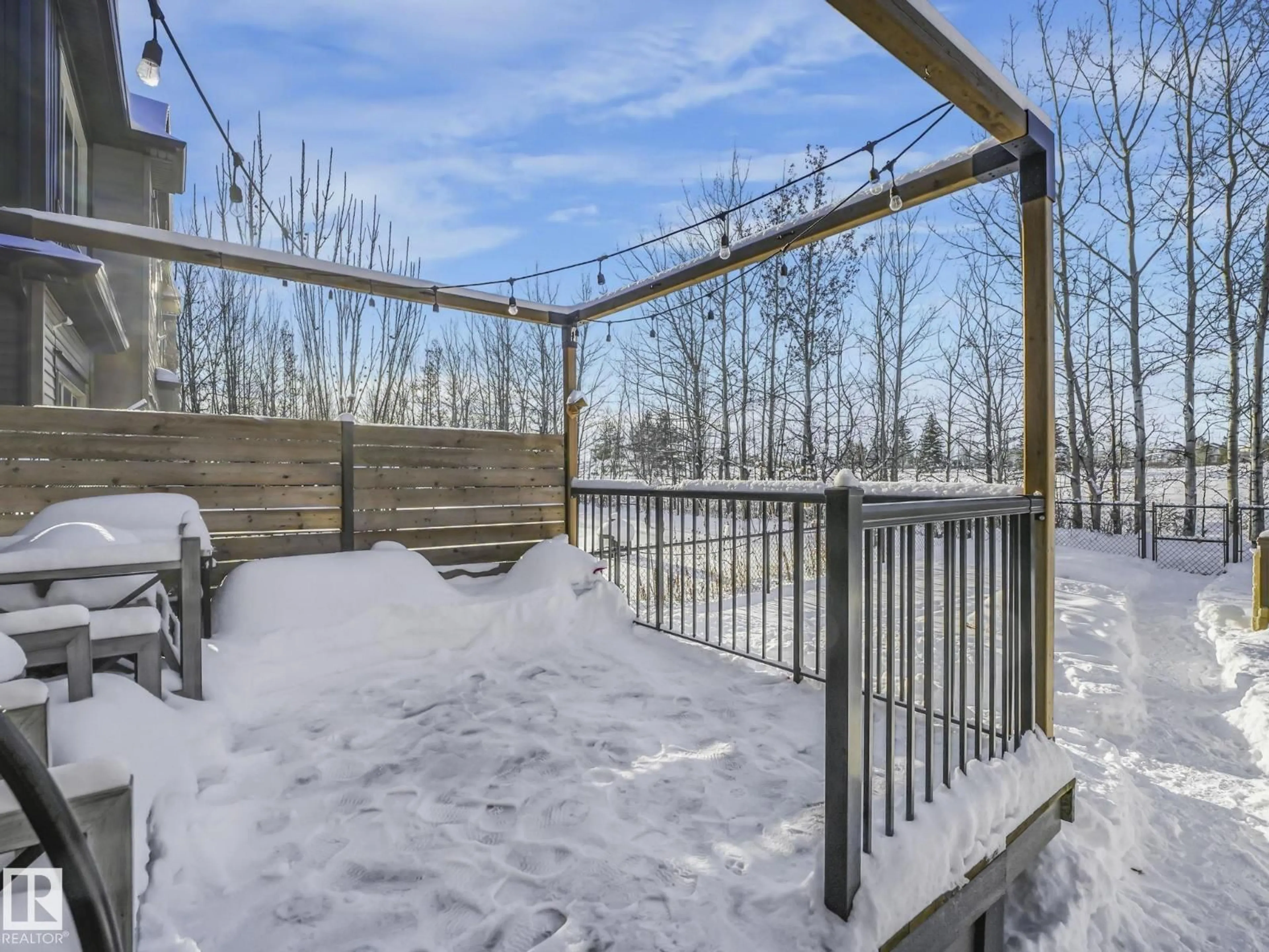 Patio, unknown for 53 GREENBURY MR, Spruce Grove Alberta T7X0M1