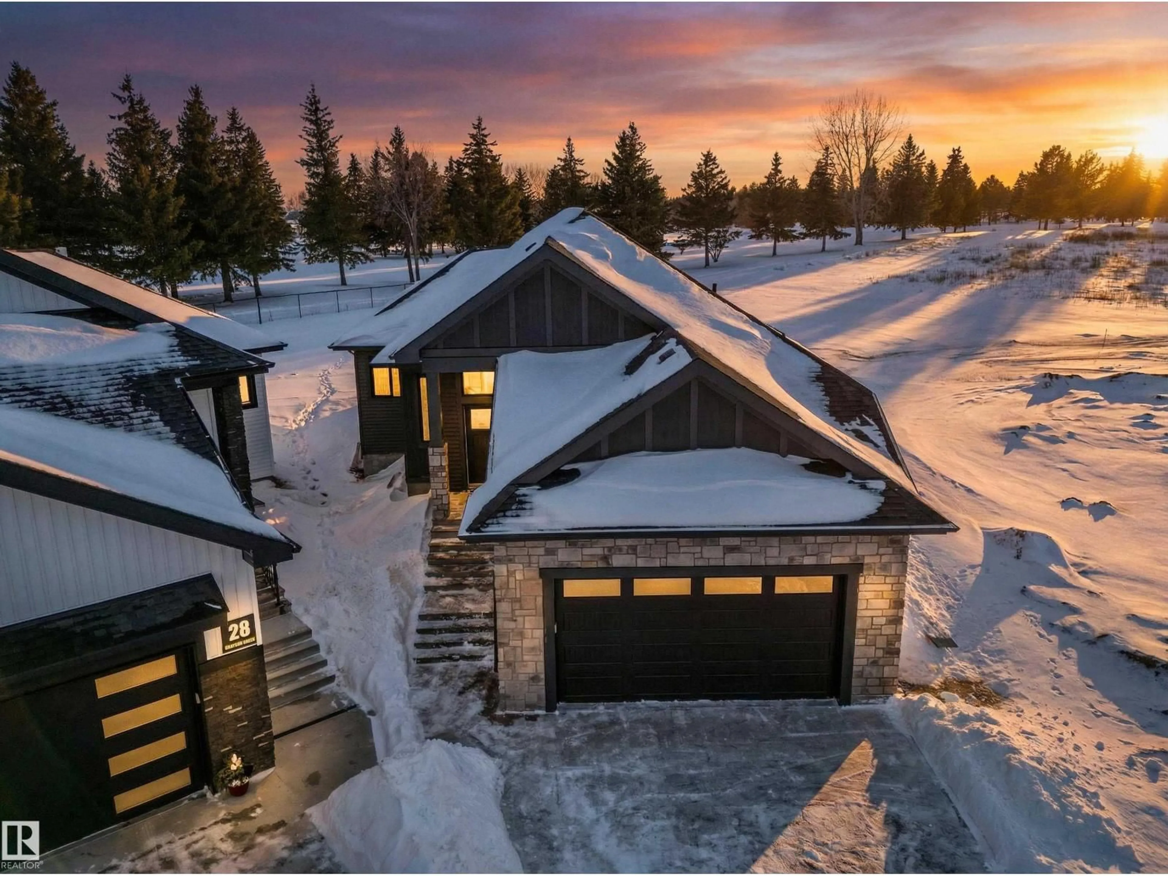 A pic from outside/outdoor area/front of a property/back of a property/a pic from drone, mountain view for 30 GRAYSON GR, Stony Plain Alberta T7Z0A0