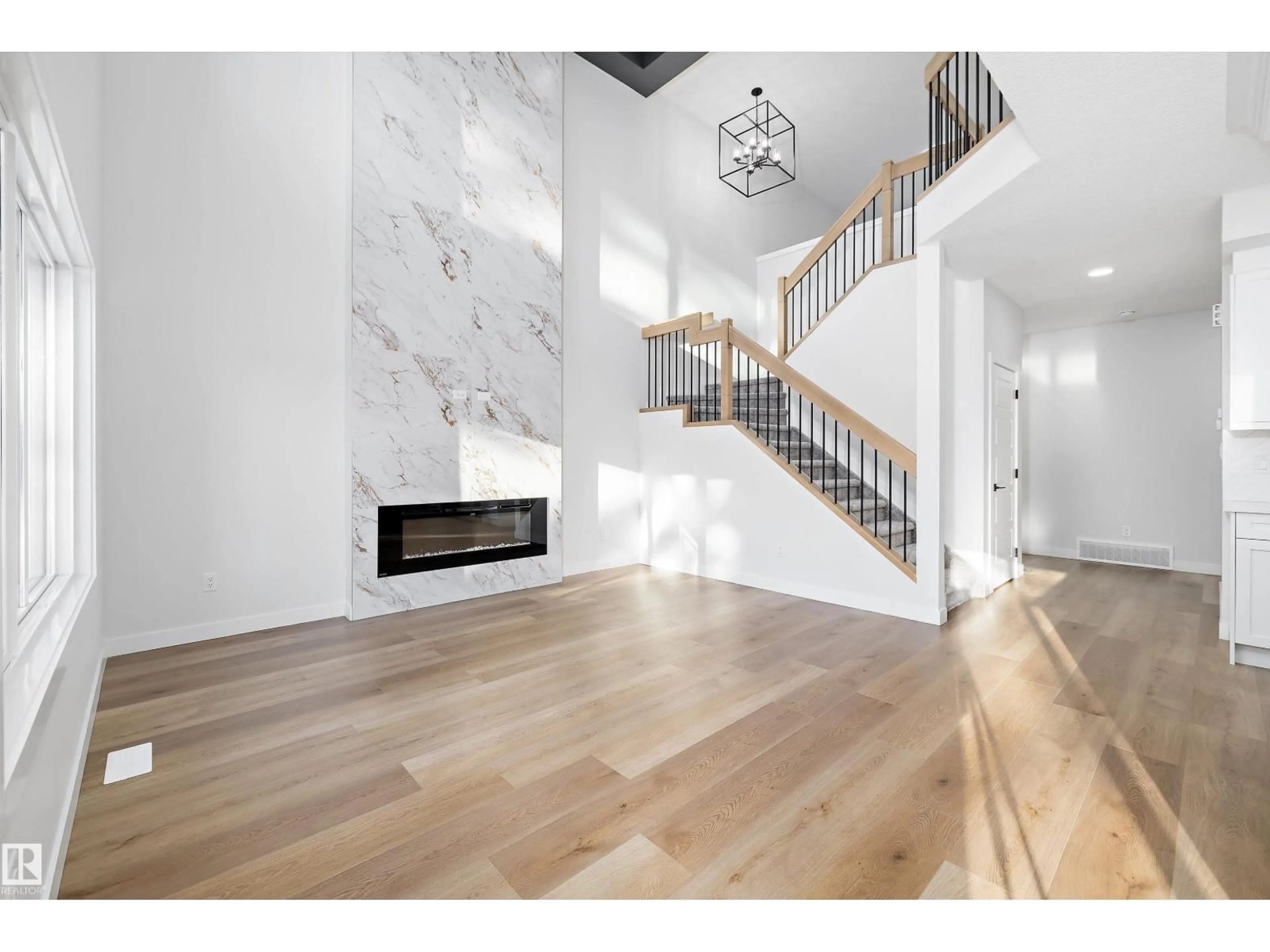 Unknown for 1713 CROSSBILL LO, Edmonton Alberta T5S0W3