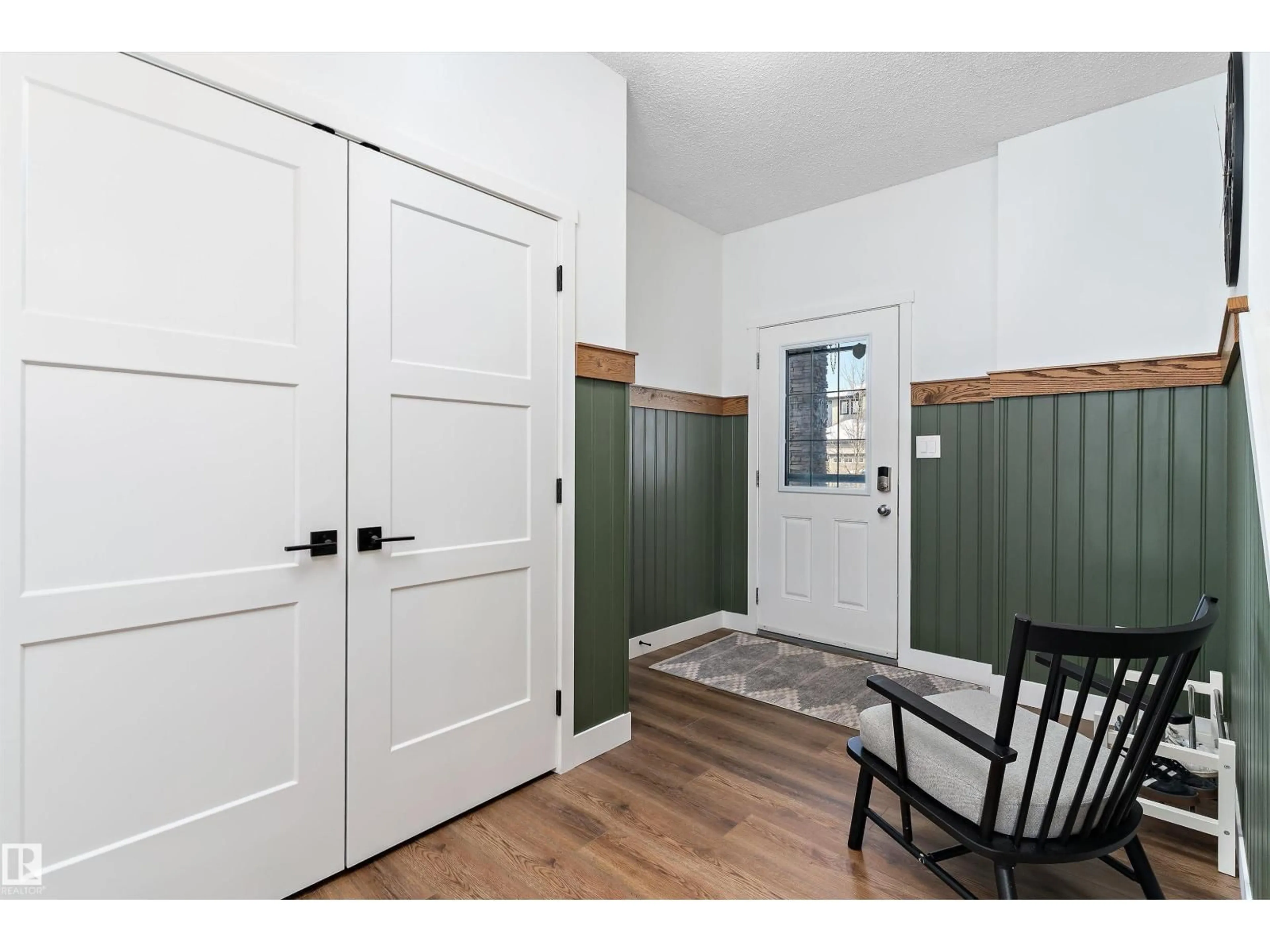 Indoor entryway for 16 SUTHERLAND ST, Leduc Alberta T9E0W7