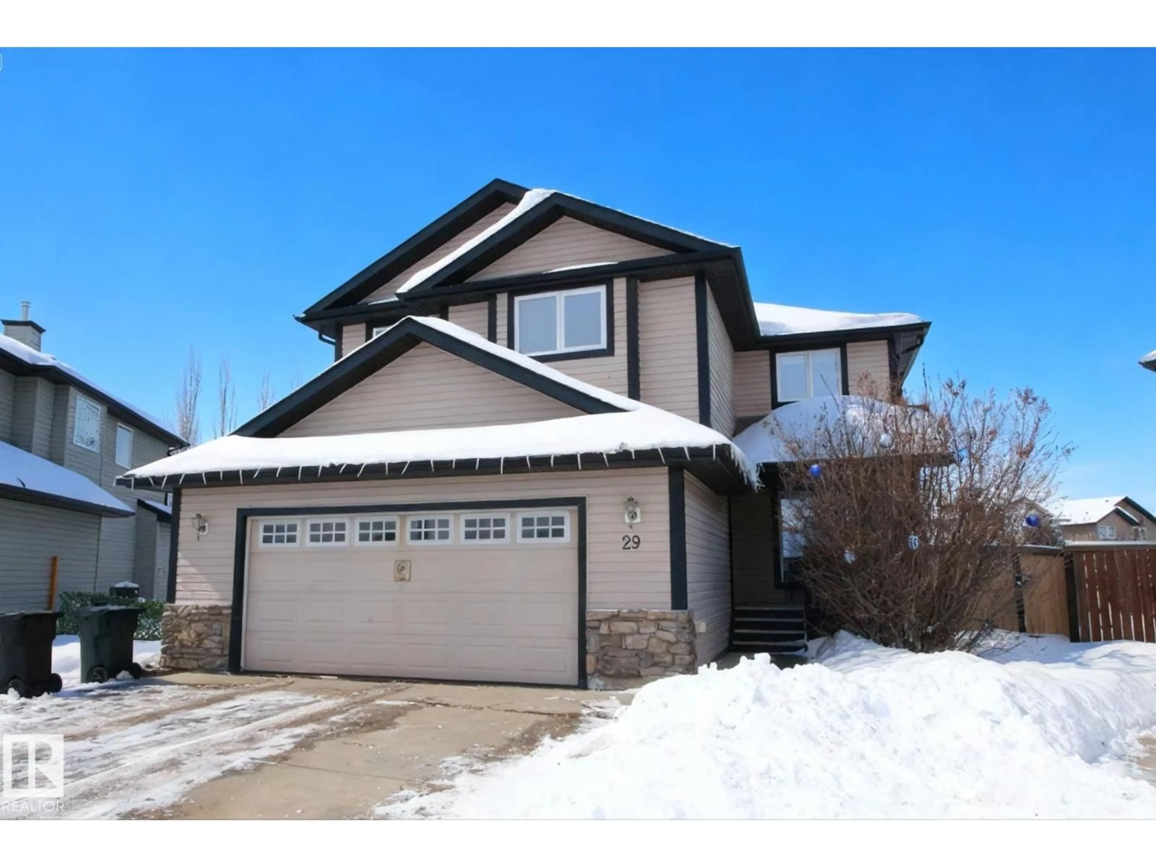 Home with vinyl exterior material, street for 29 HANEY LD, Spruce Grove Alberta T7X0A2