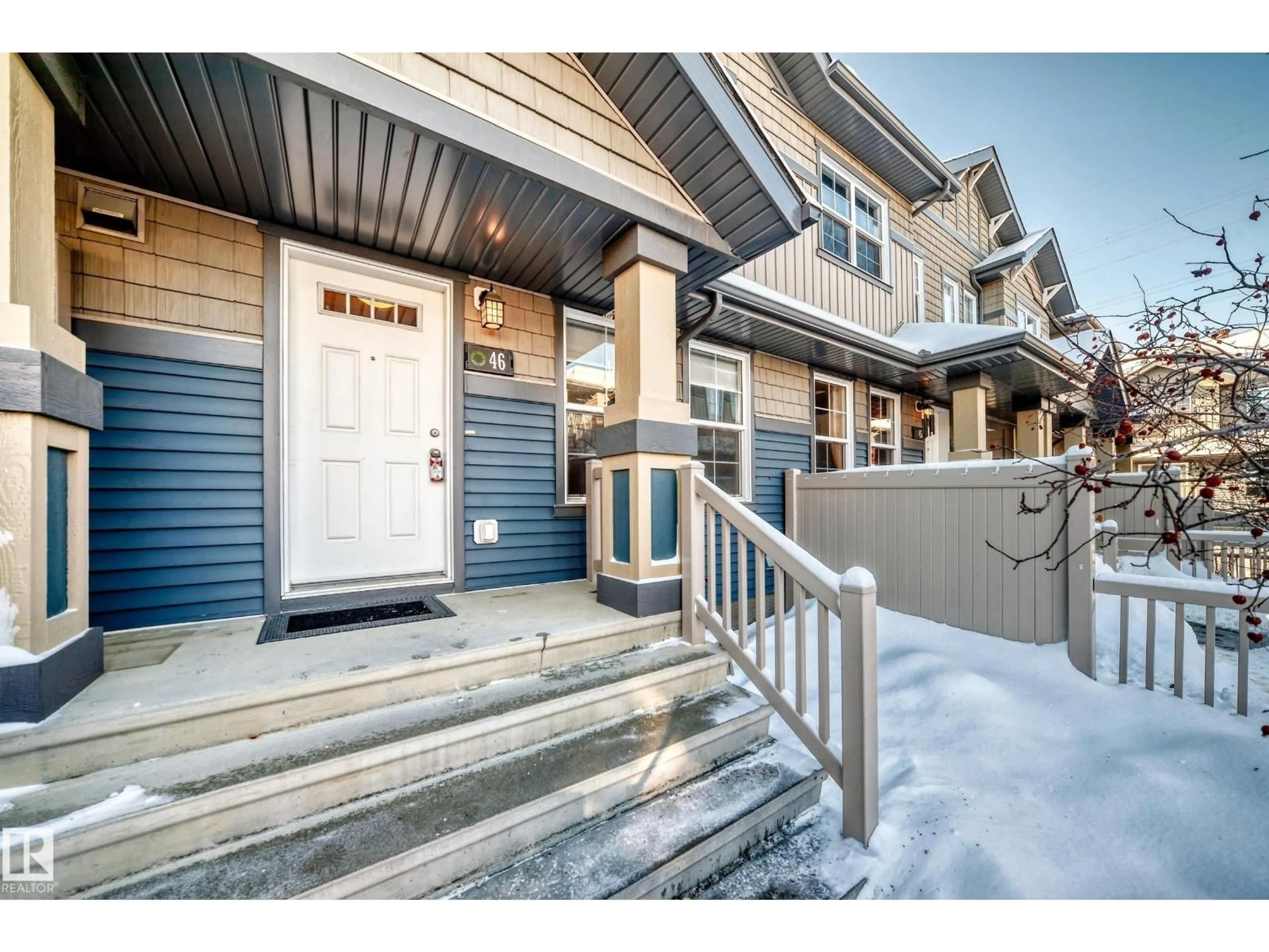 Indoor entryway for #46 - 4029 ORCHARDS DR, Edmonton Alberta T6X1V2