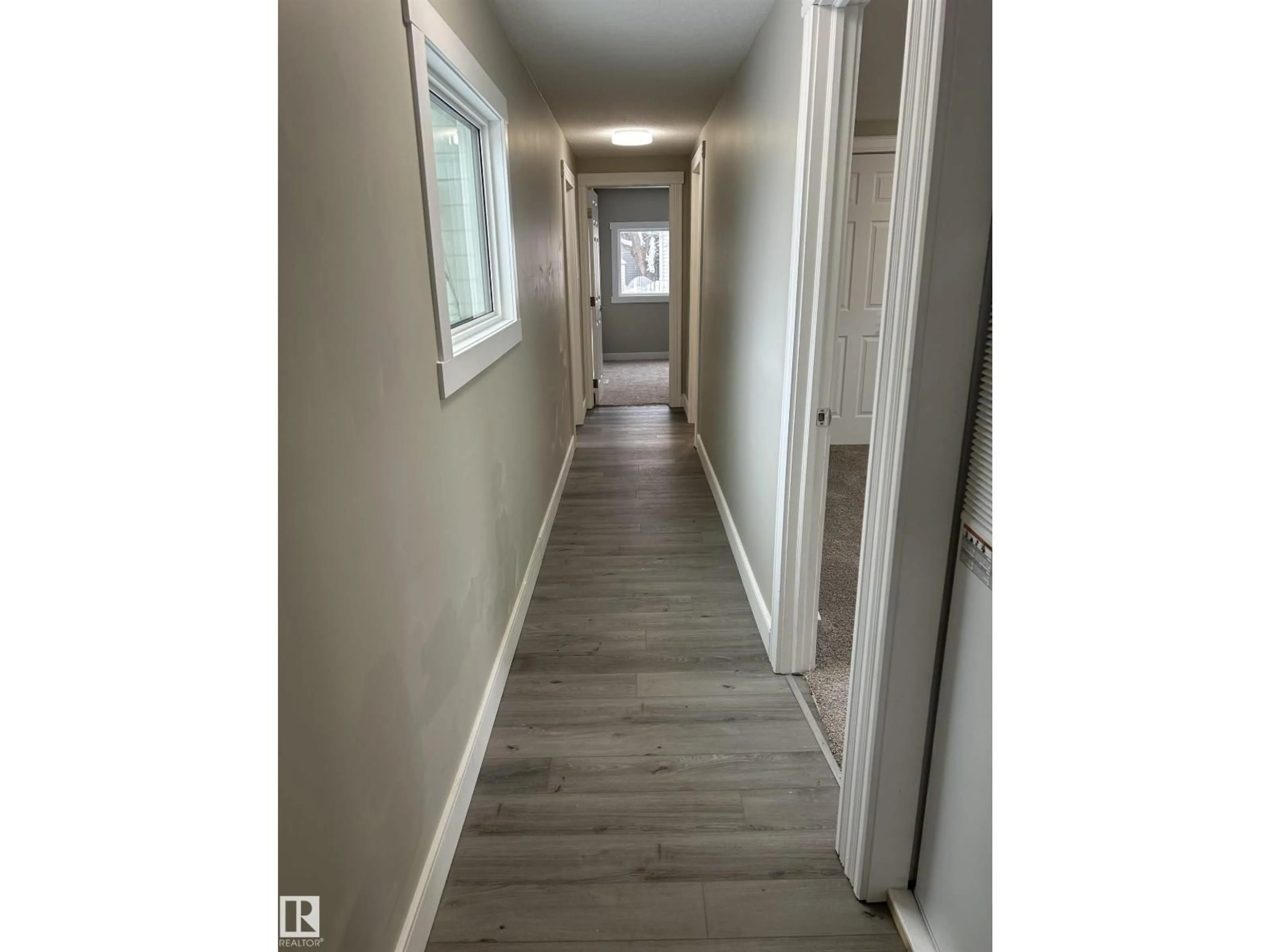 Unknown for NW - 347 WEST BROOK WY, Edmonton Alberta T5S1T5