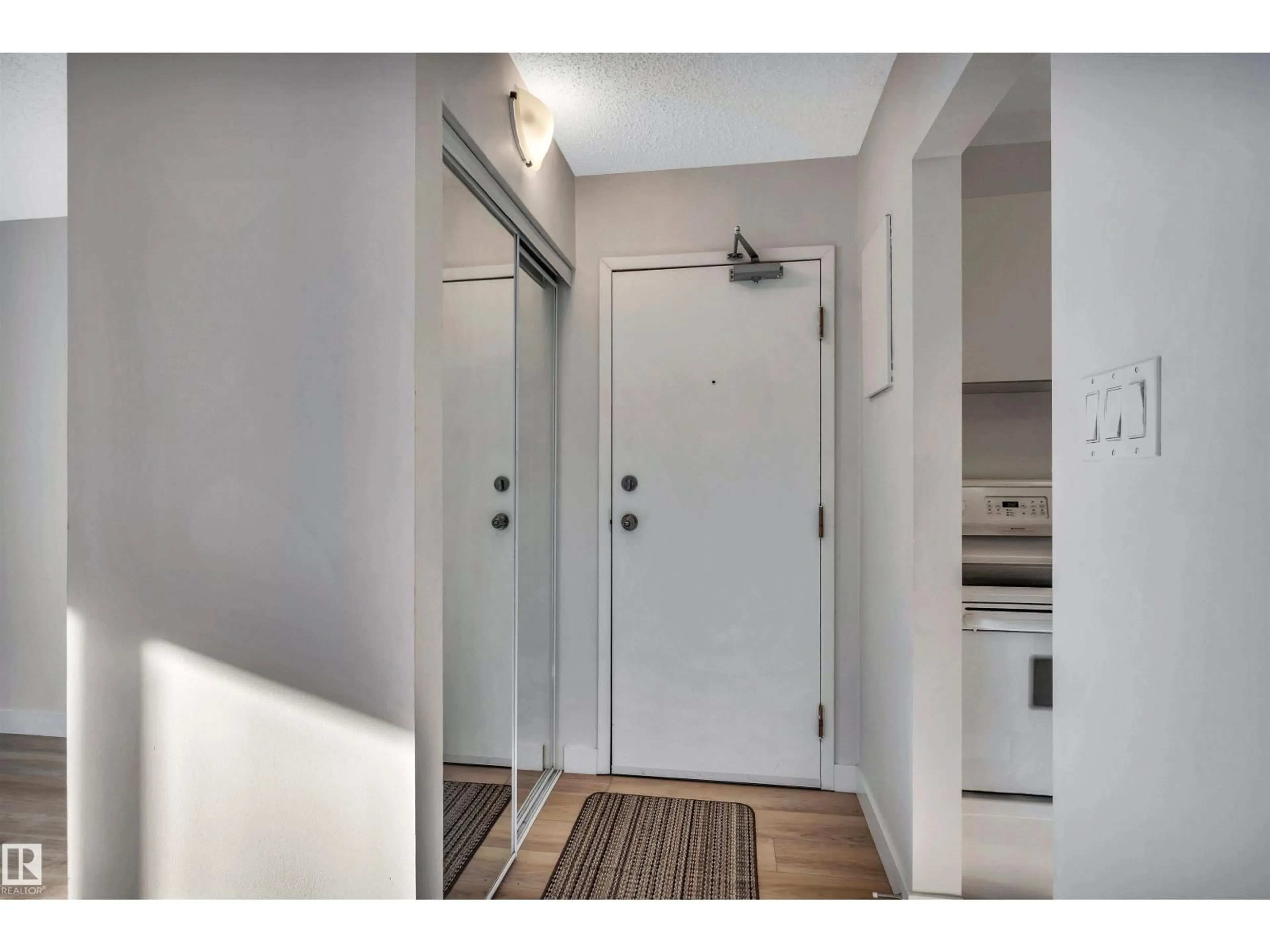 Indoor entryway for 3023 TUDOR GL, St. Albert Alberta T8N3V4