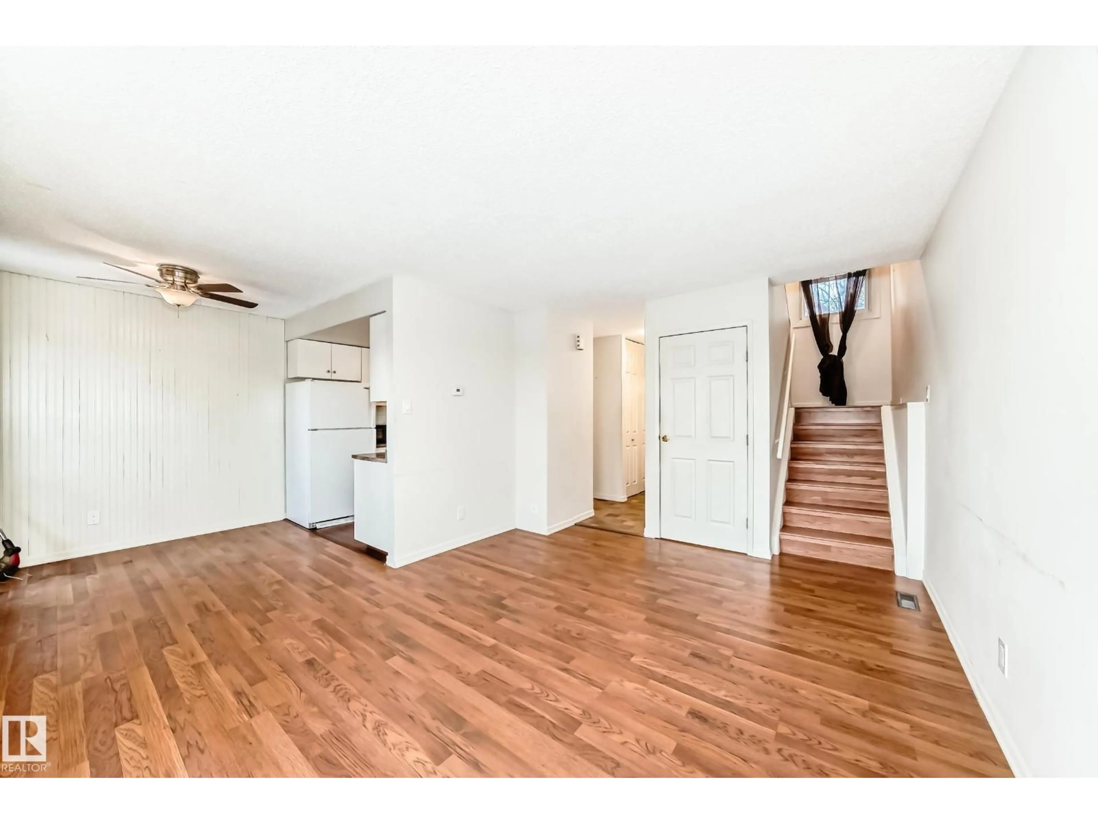 A pic of a room for 531 ABBOTTSFIELD RD, Edmonton Alberta T5W4R3