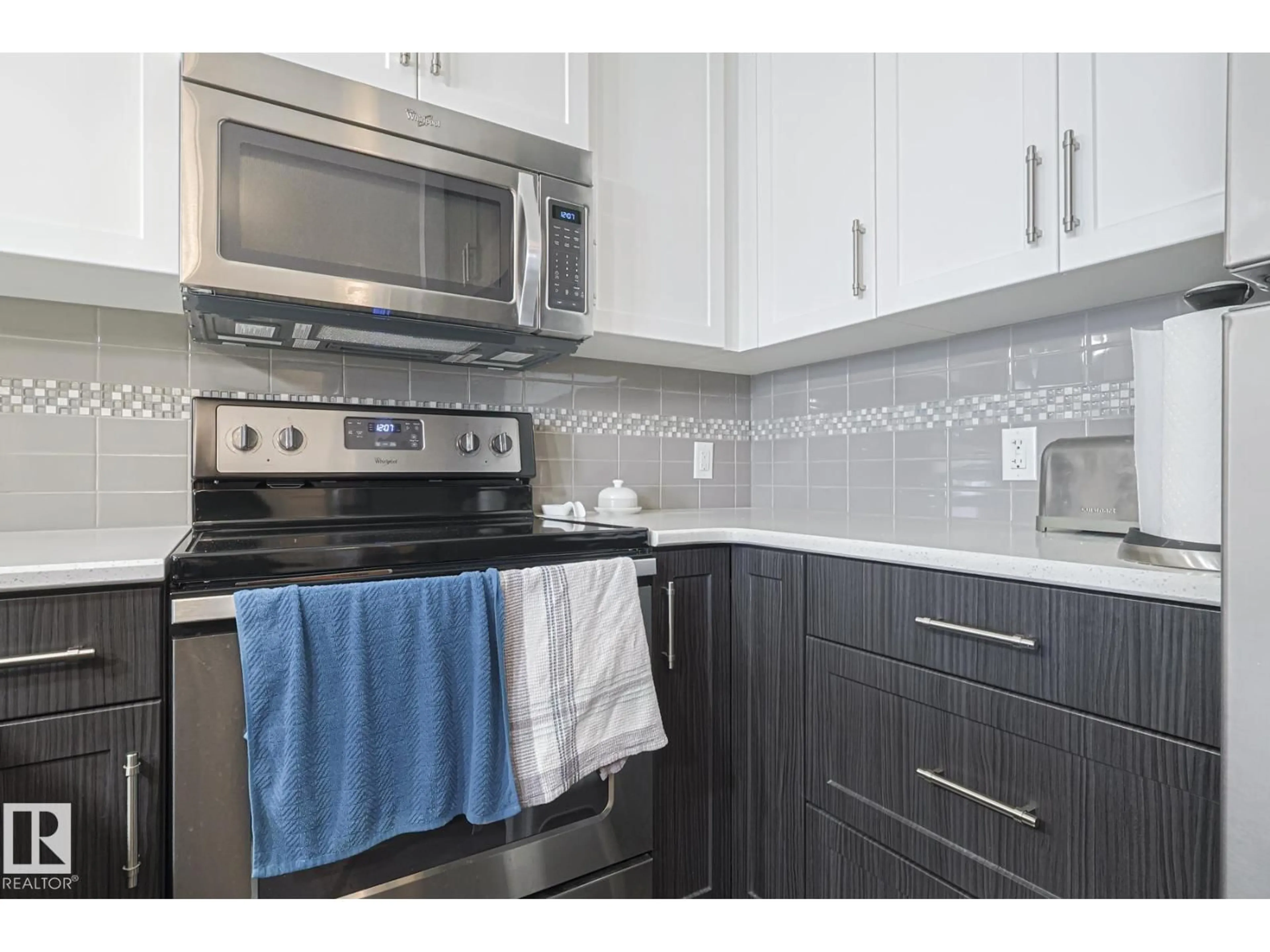 Standard kitchen, unknown for #407 - 812 WELSH DR, Edmonton Alberta T6X1Y2