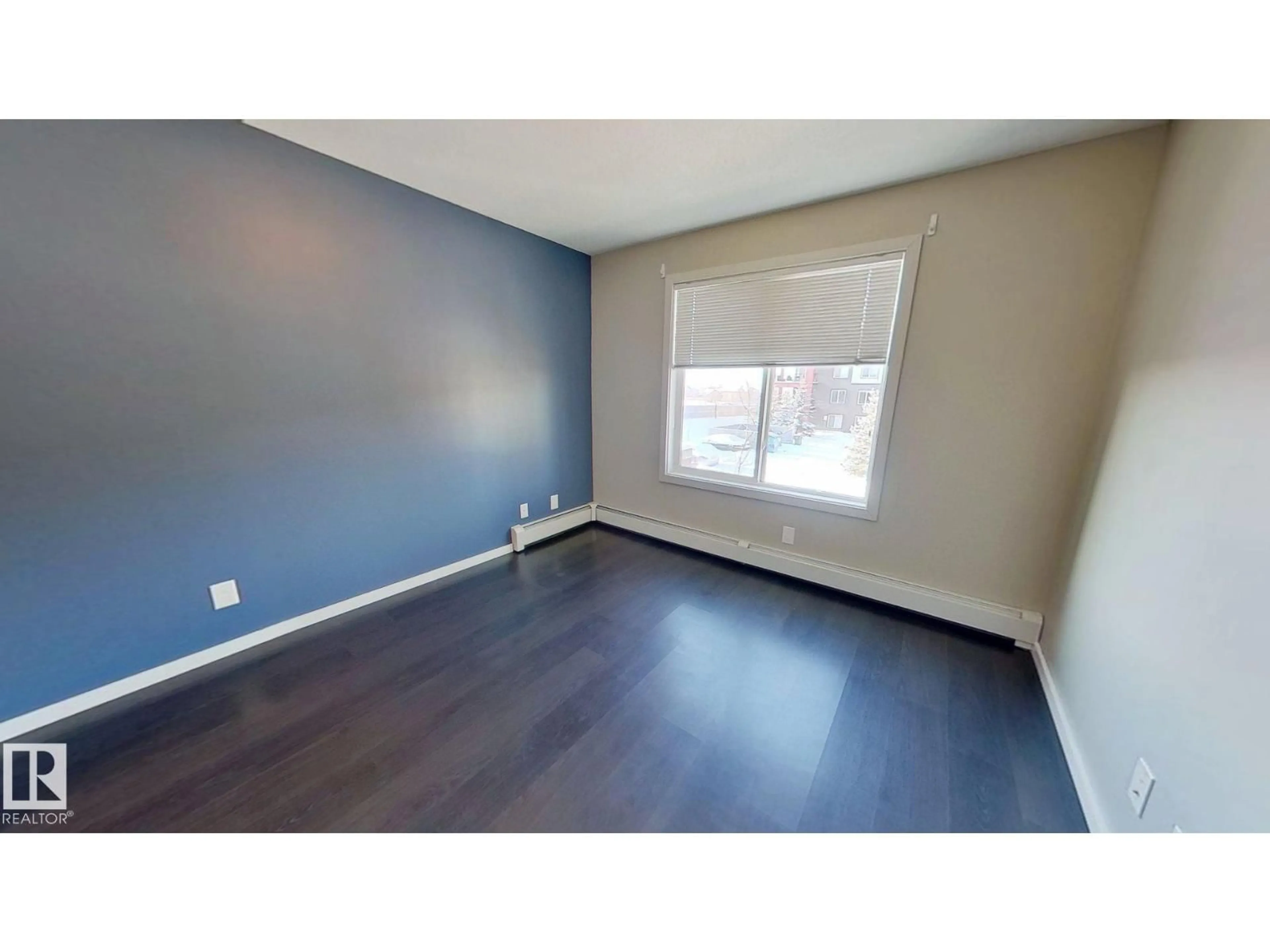 A pic of a room for #234 - 5515 7 AV, Edmonton Alberta T6X2A8
