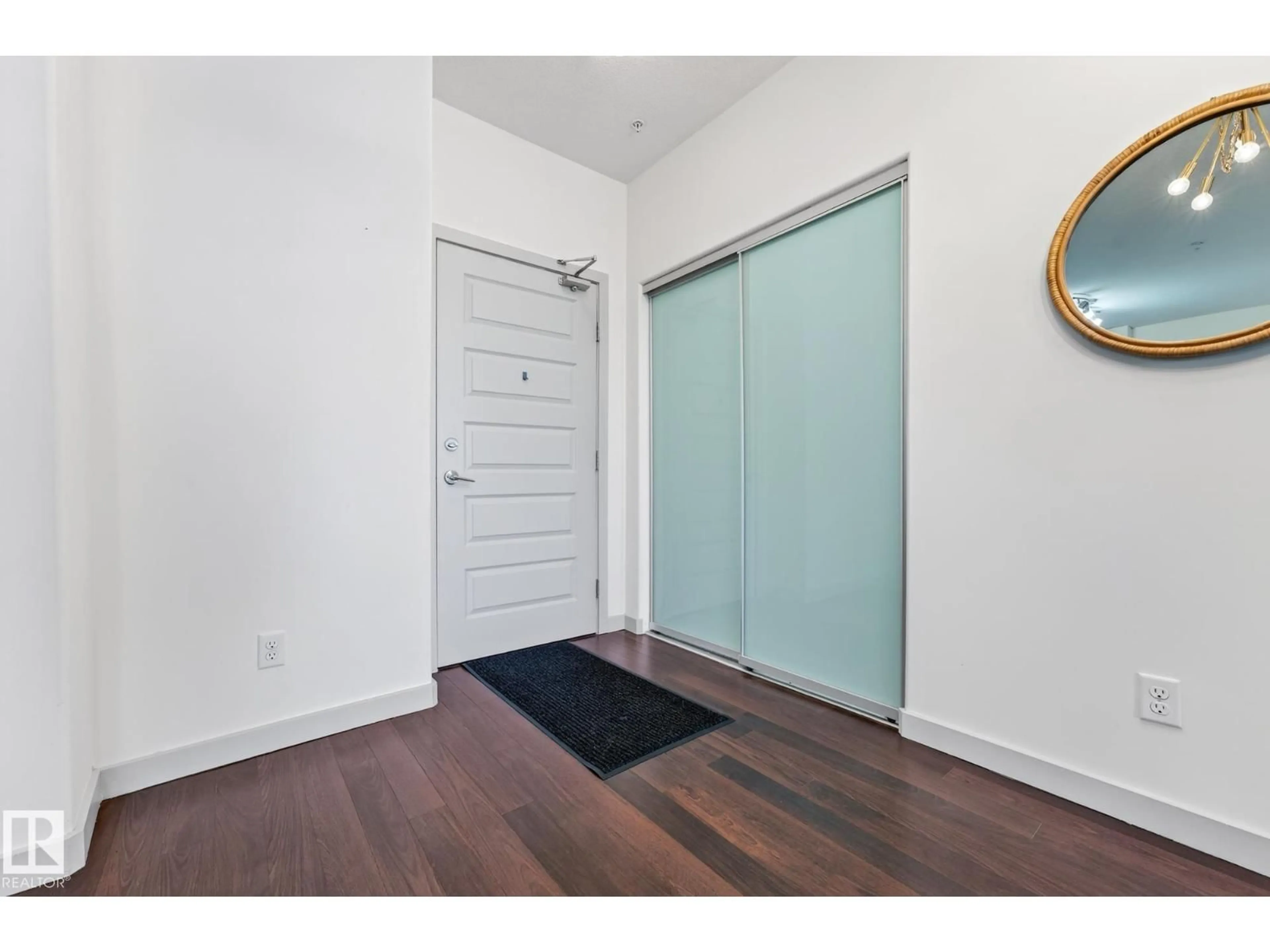 Indoor entryway for 304 - 316 AMBLESIDE LINK LI, Edmonton Alberta T6W0V2