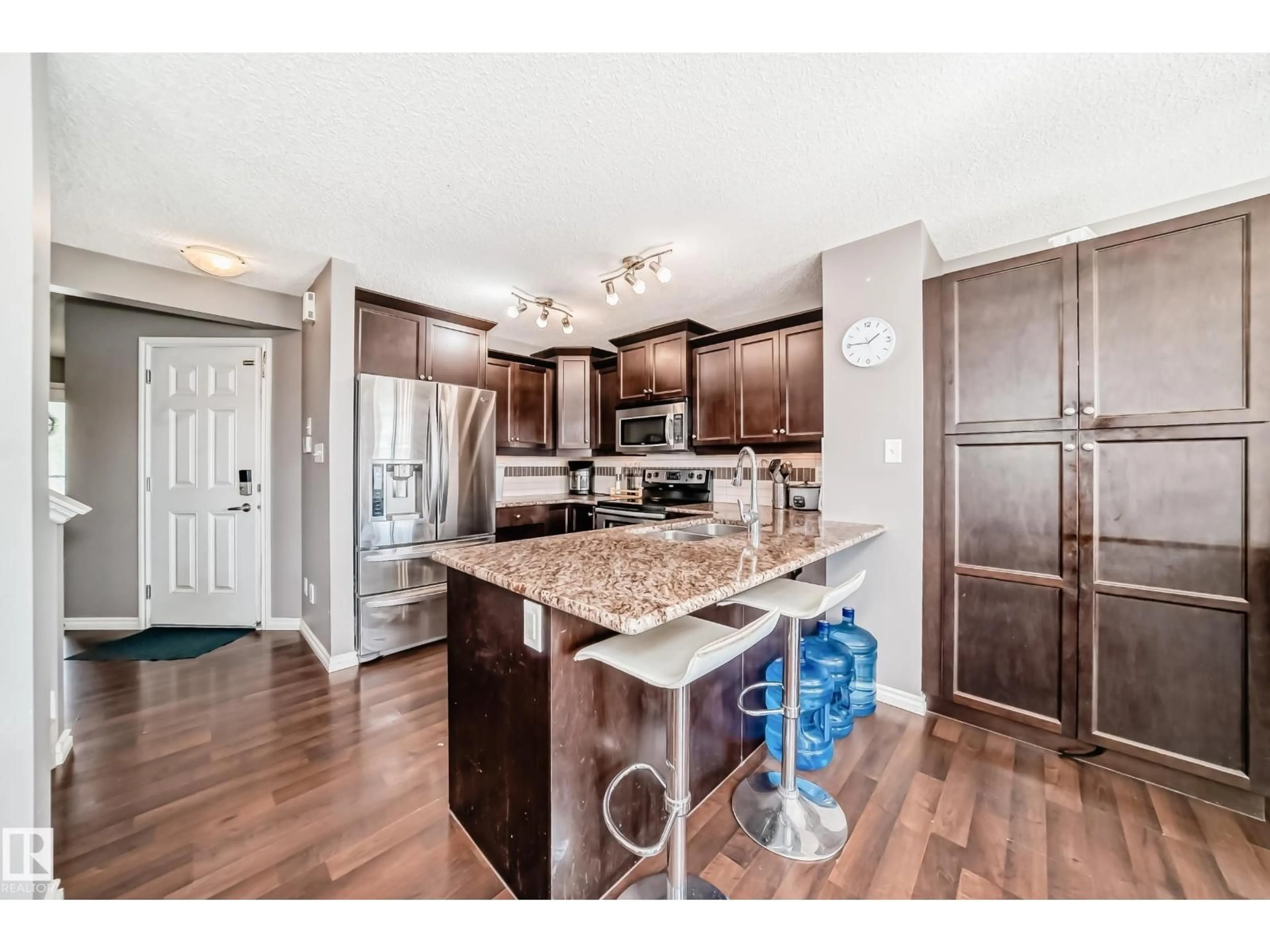 Open concept kitchen, unknown for 2909 18A AV, Edmonton Alberta T6T0N7