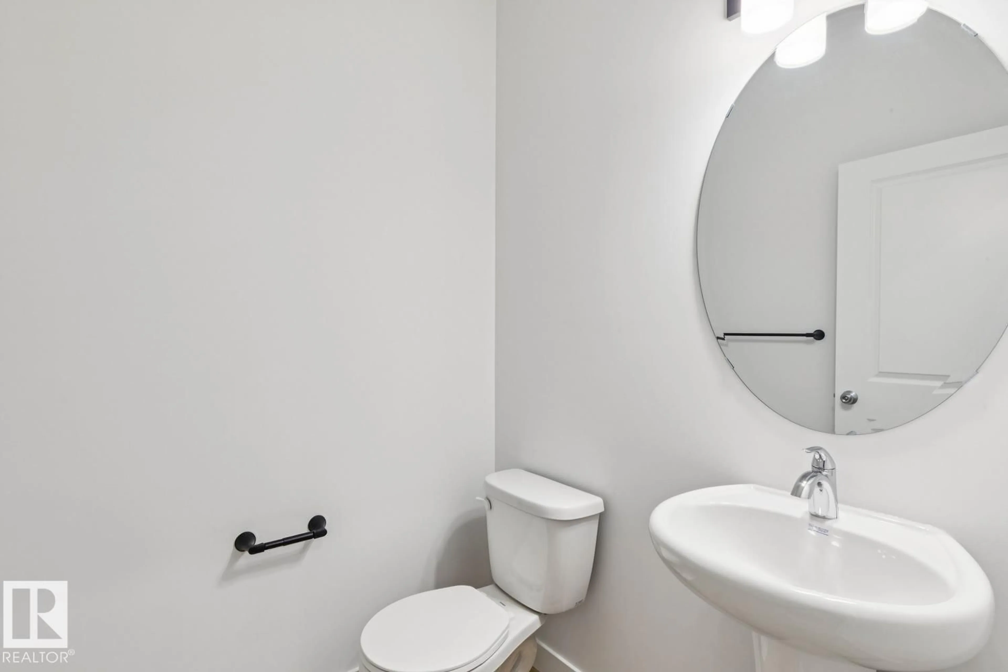 Standard bathroom, unknown for 315 26 ST, Edmonton Alberta T6X3J1