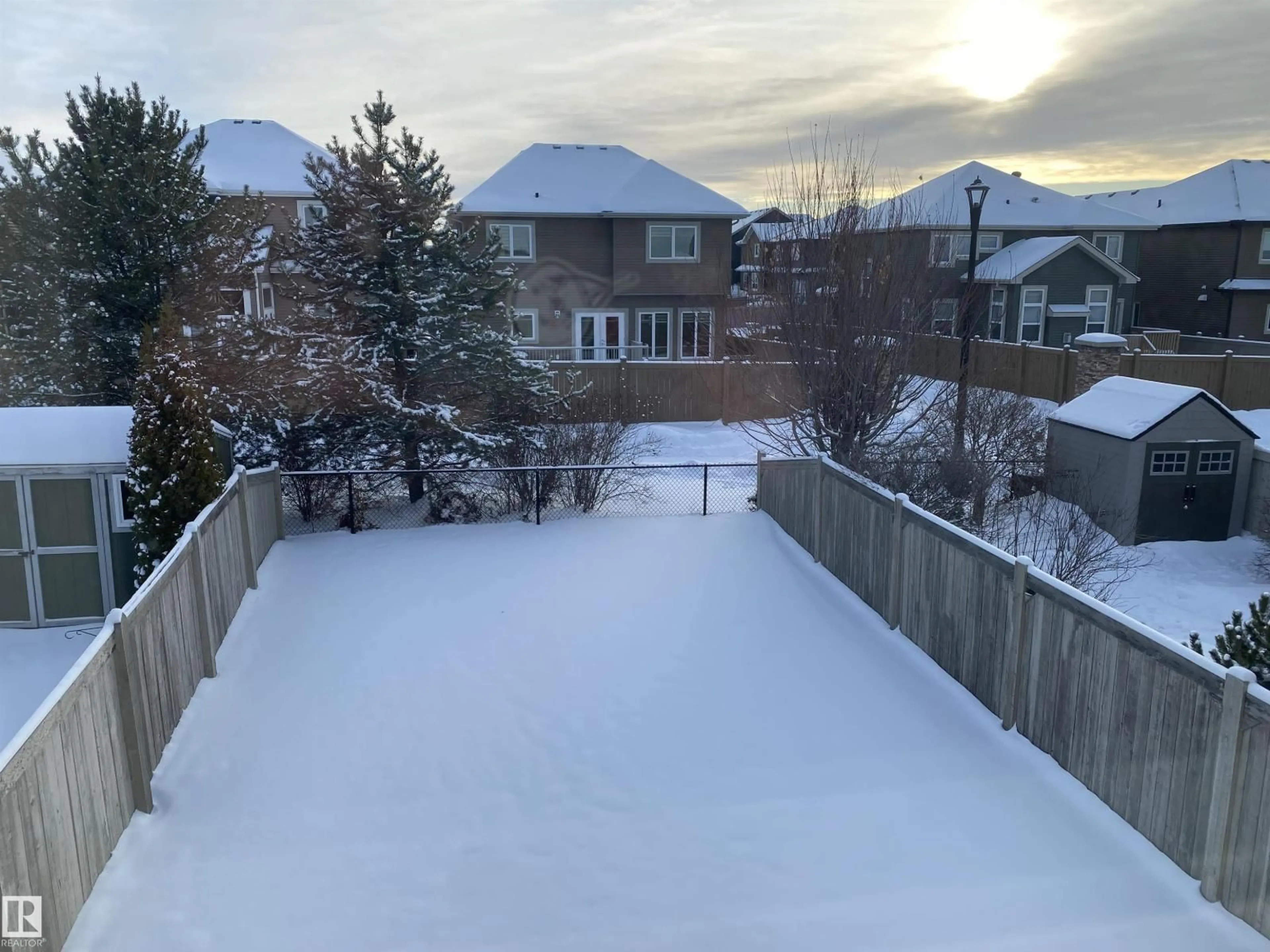 A pic from outside/outdoor area/front of a property/back of a property/a pic from drone, mountain view for 6411 18 AV, Edmonton Alberta T6X0M8