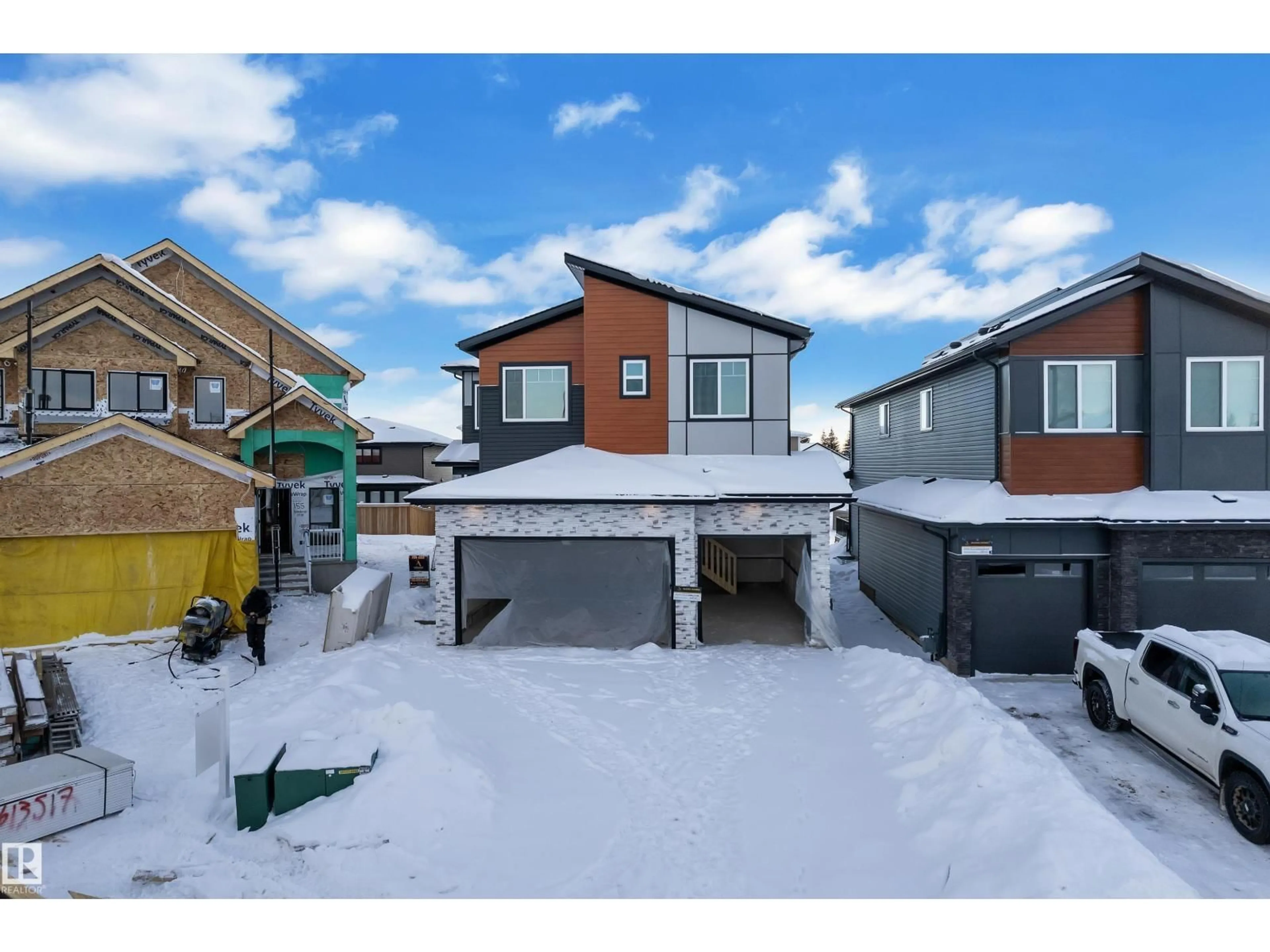 A pic from outside/outdoor area/front of a property/back of a property/a pic from drone, street for 153 GRAYBRIAR DR, Stony Plain Alberta T7Z0M7