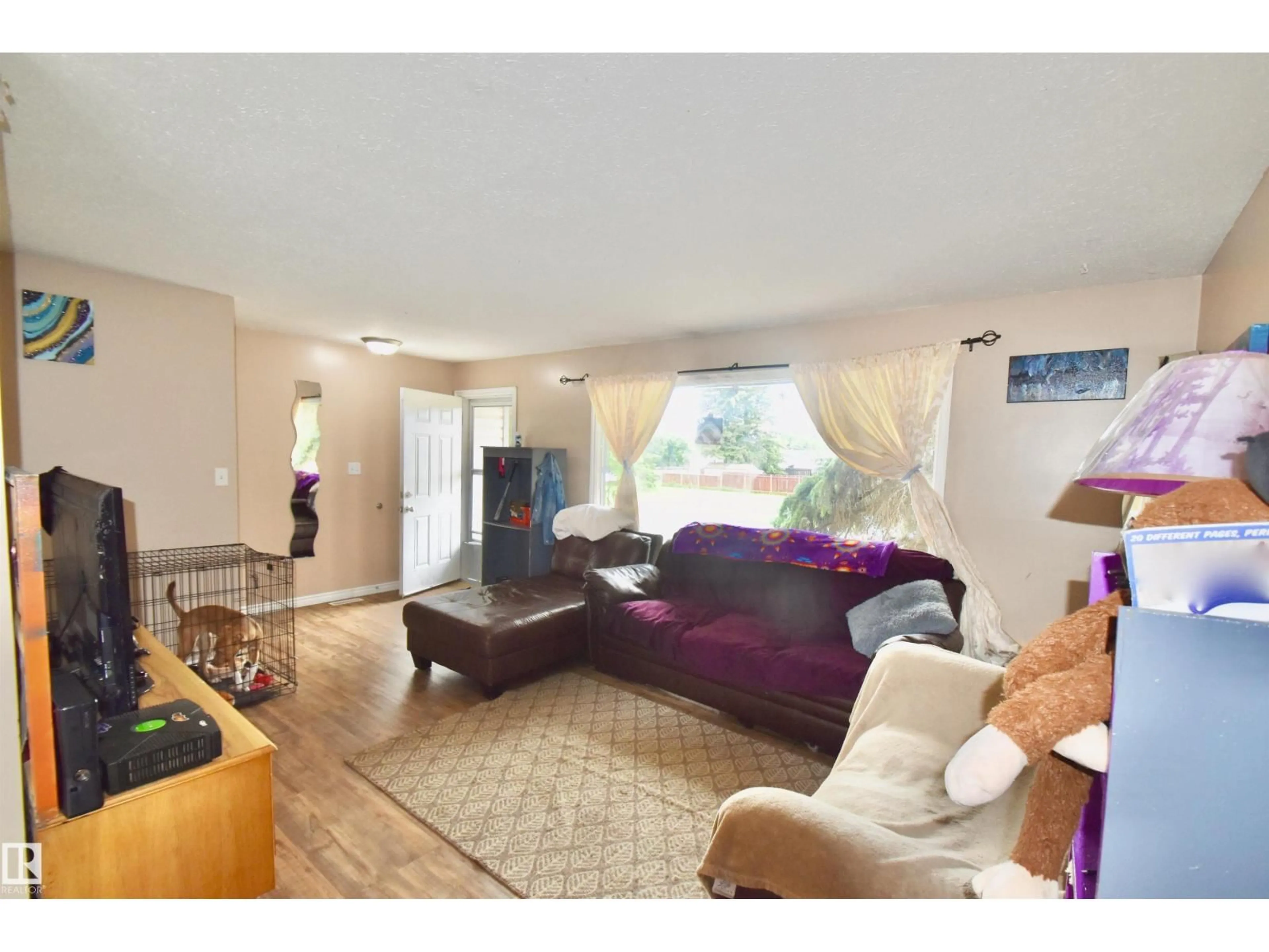 Living room with furniture, unknown for 5137 53 AV, St. Paul Town Alberta T0A3A1