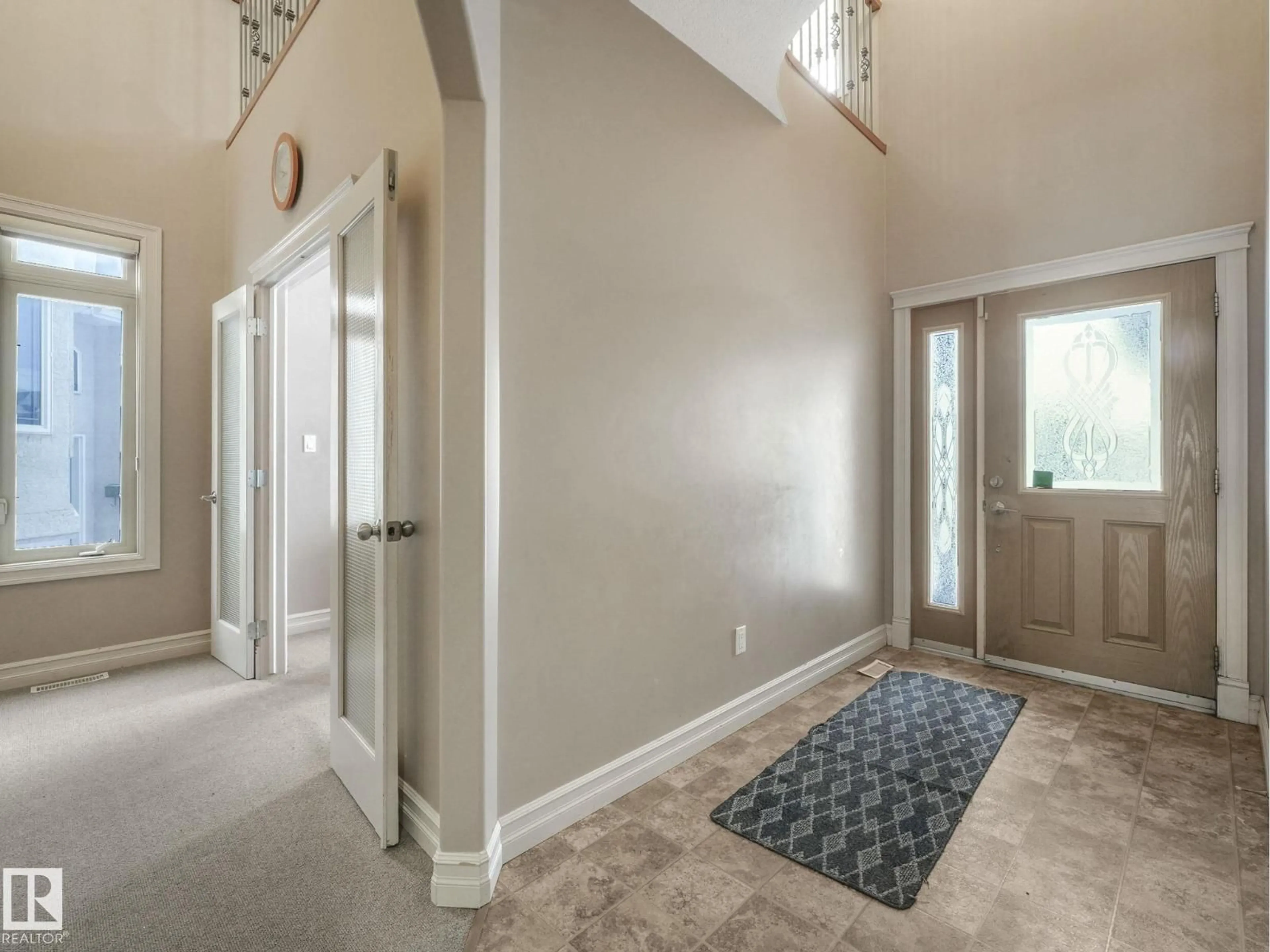 Indoor entryway for NW - 16019 134 ST, Edmonton Alberta T6V0B9
