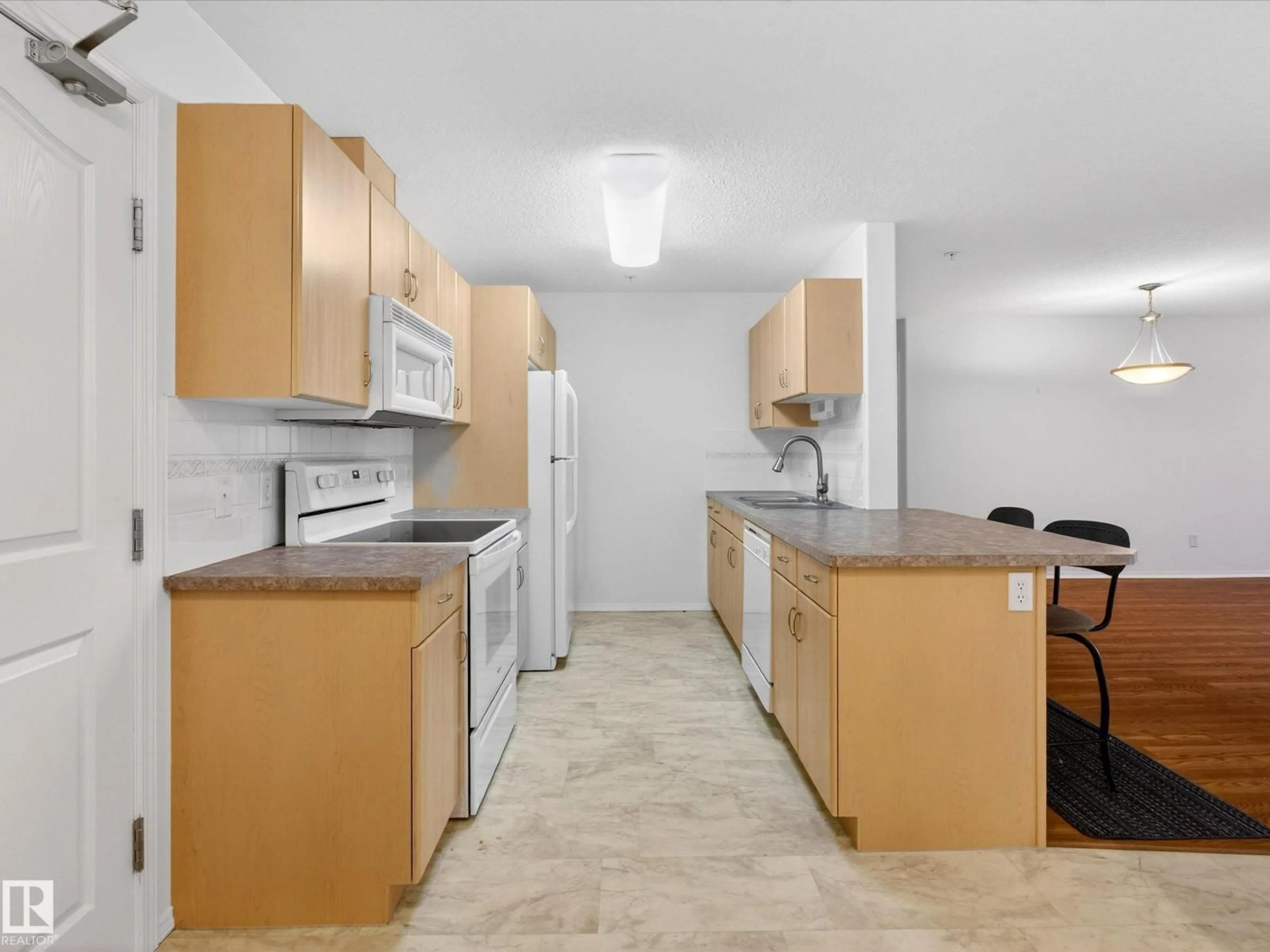 Standard kitchen, unknown for A - 416 MCKENNEY AV, St. Albert Alberta T8N7E6