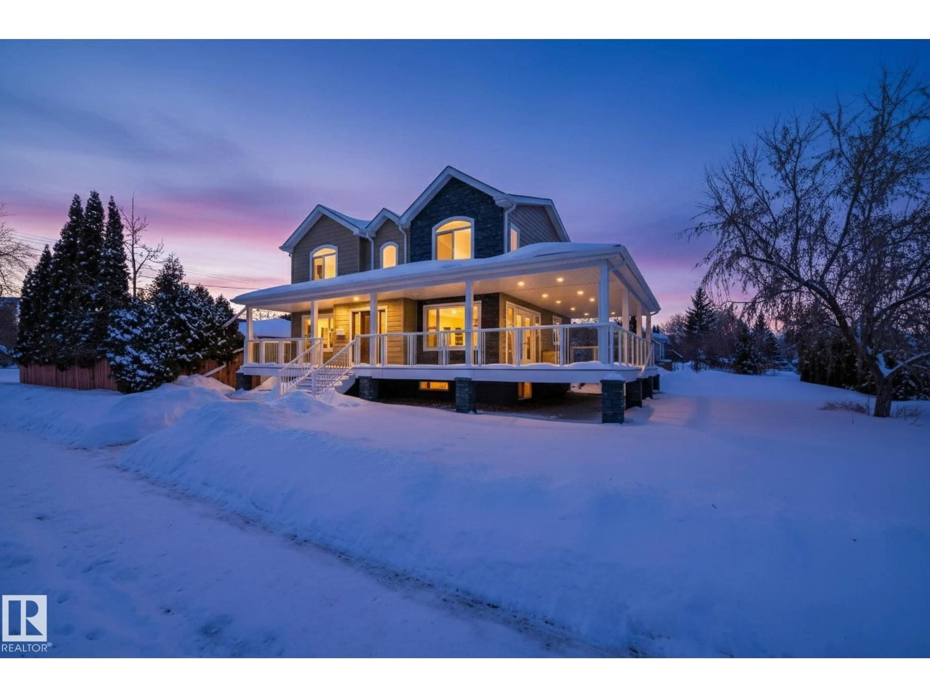 Unknown for NW - 9714 87 ST, Edmonton Alberta T6C3J3