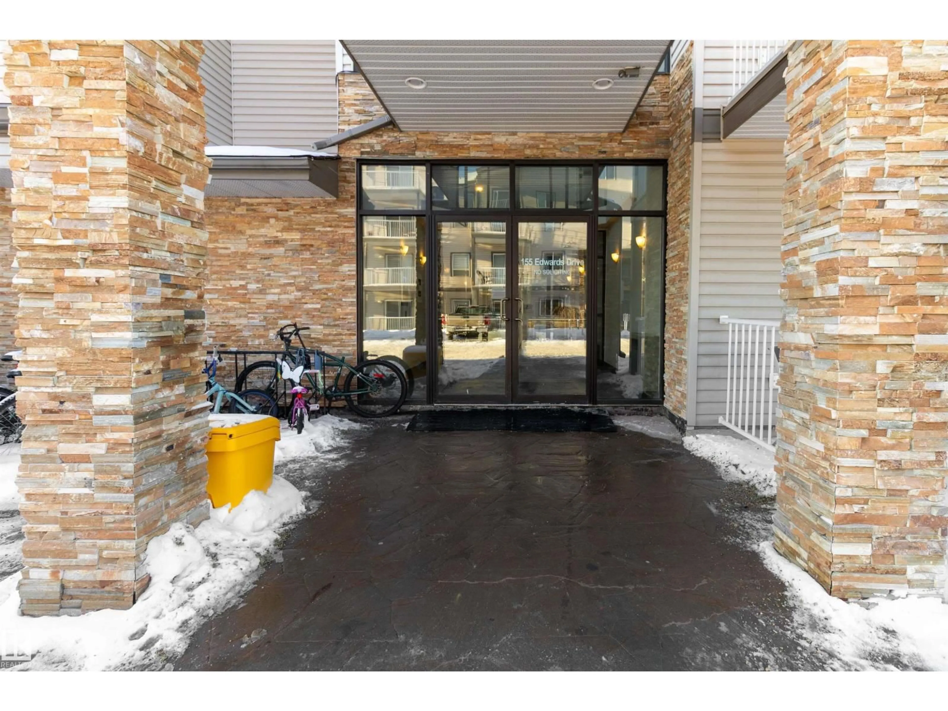 Indoor foyer for 312 - 155 EDWARDS DR, Edmonton Alberta T6X1N6