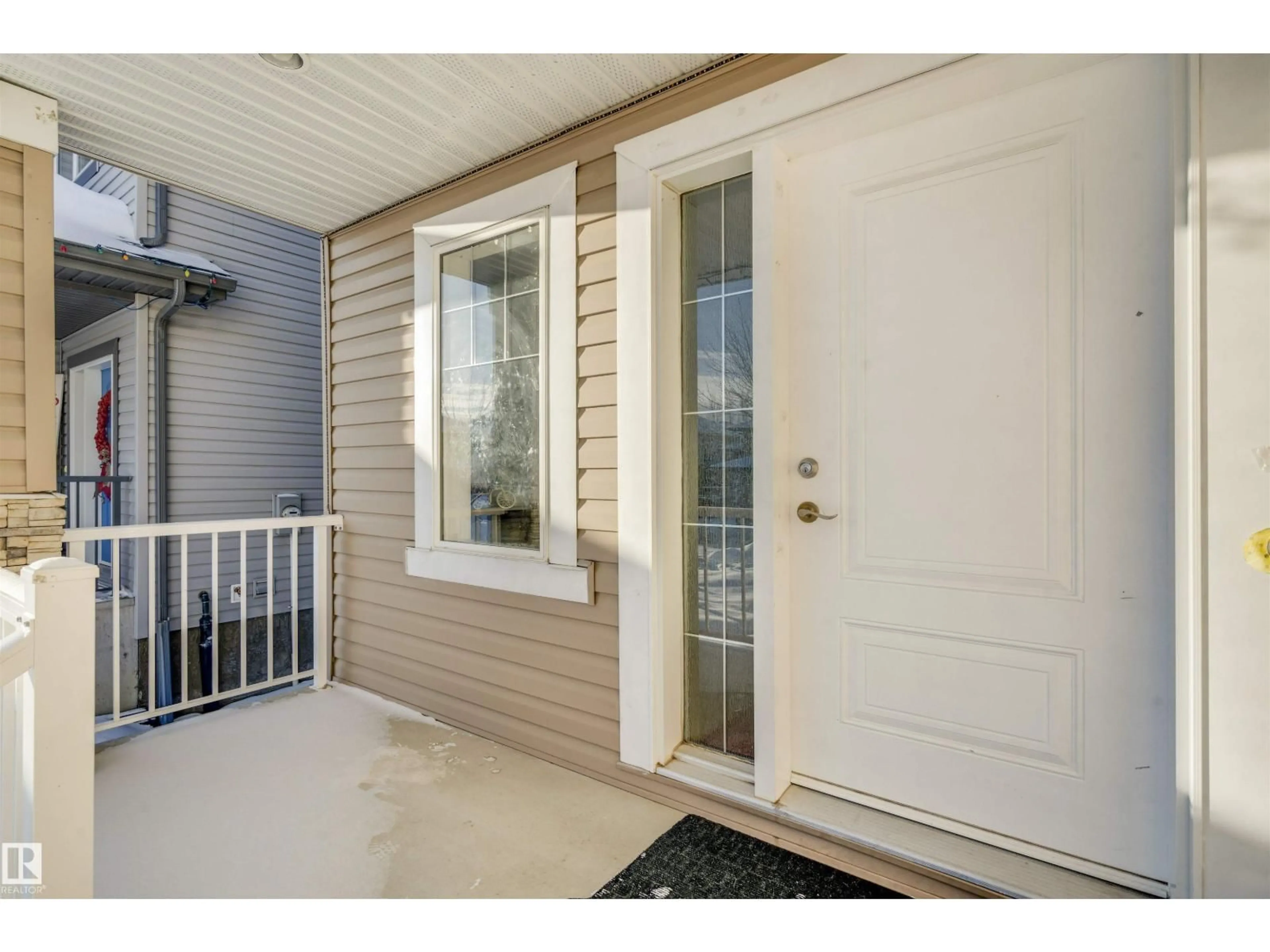 Indoor entryway for 6014 60 ST, Beaumont Alberta T4X0H8