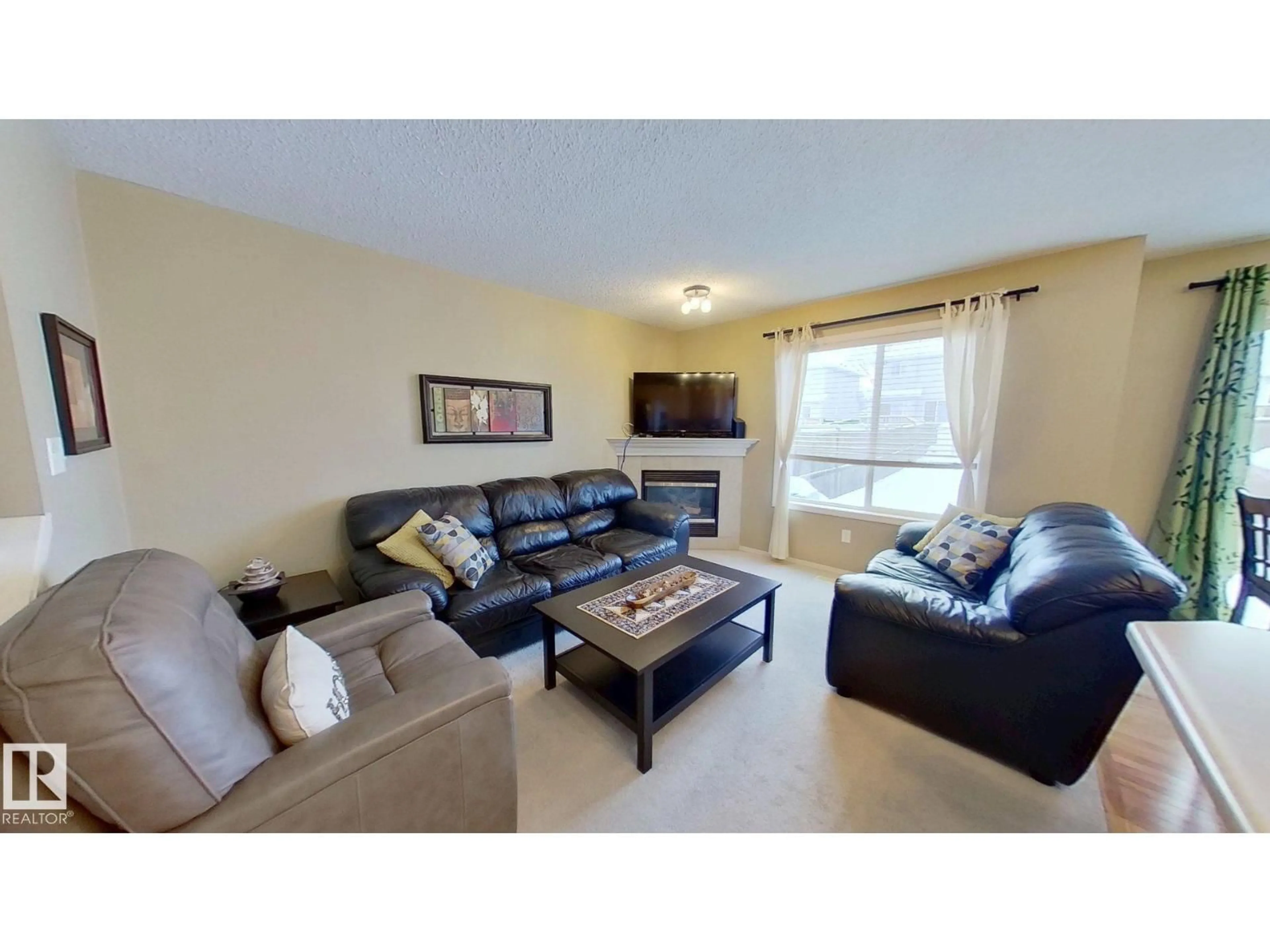 Living room with furniture, unknown for 5 CHESTERMERE WY, Sherwood Park Alberta T8H2S1