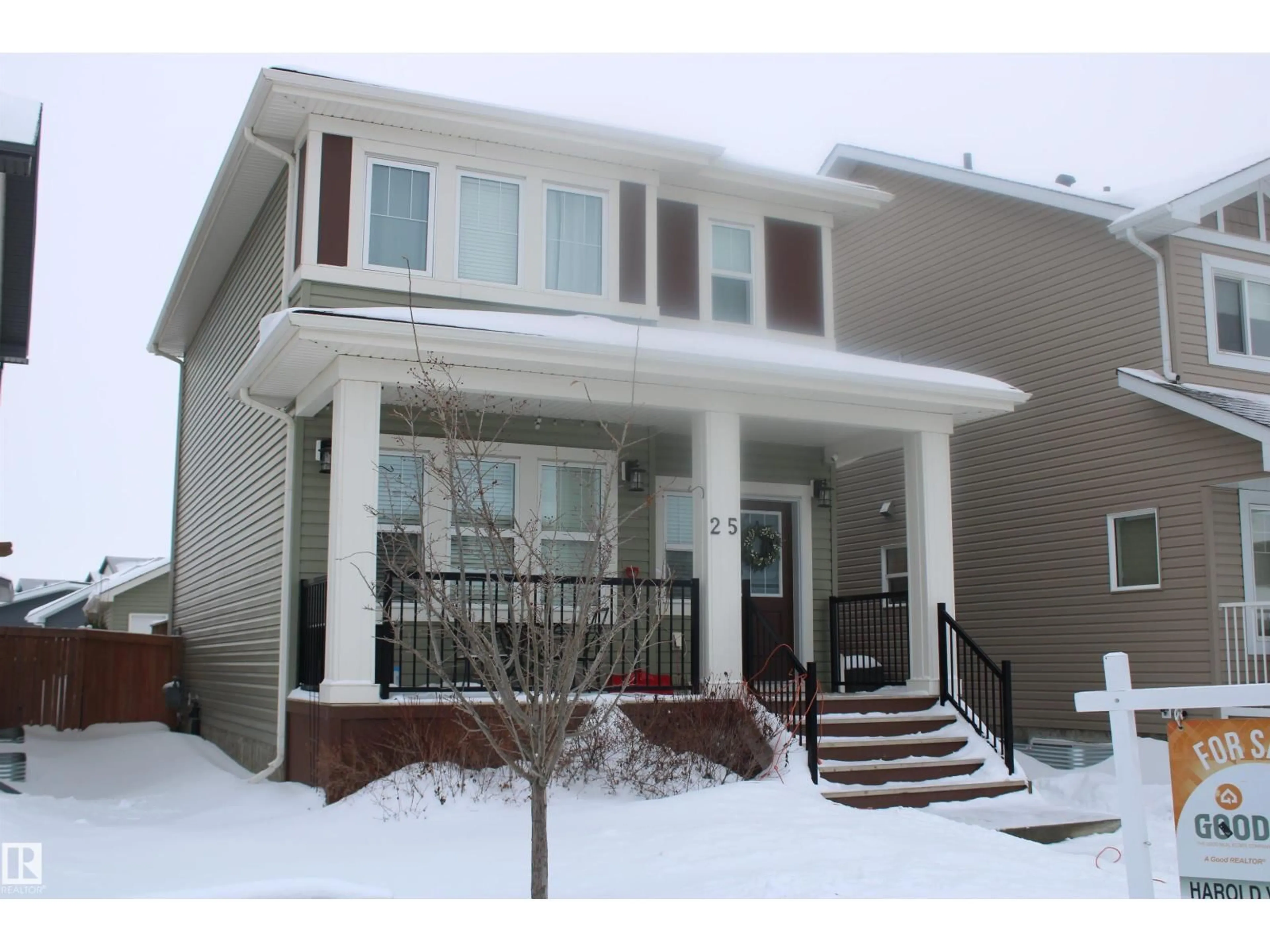 Home with vinyl exterior material, street for 25 HARRISON, Spruce Grove Alberta T7X0X2