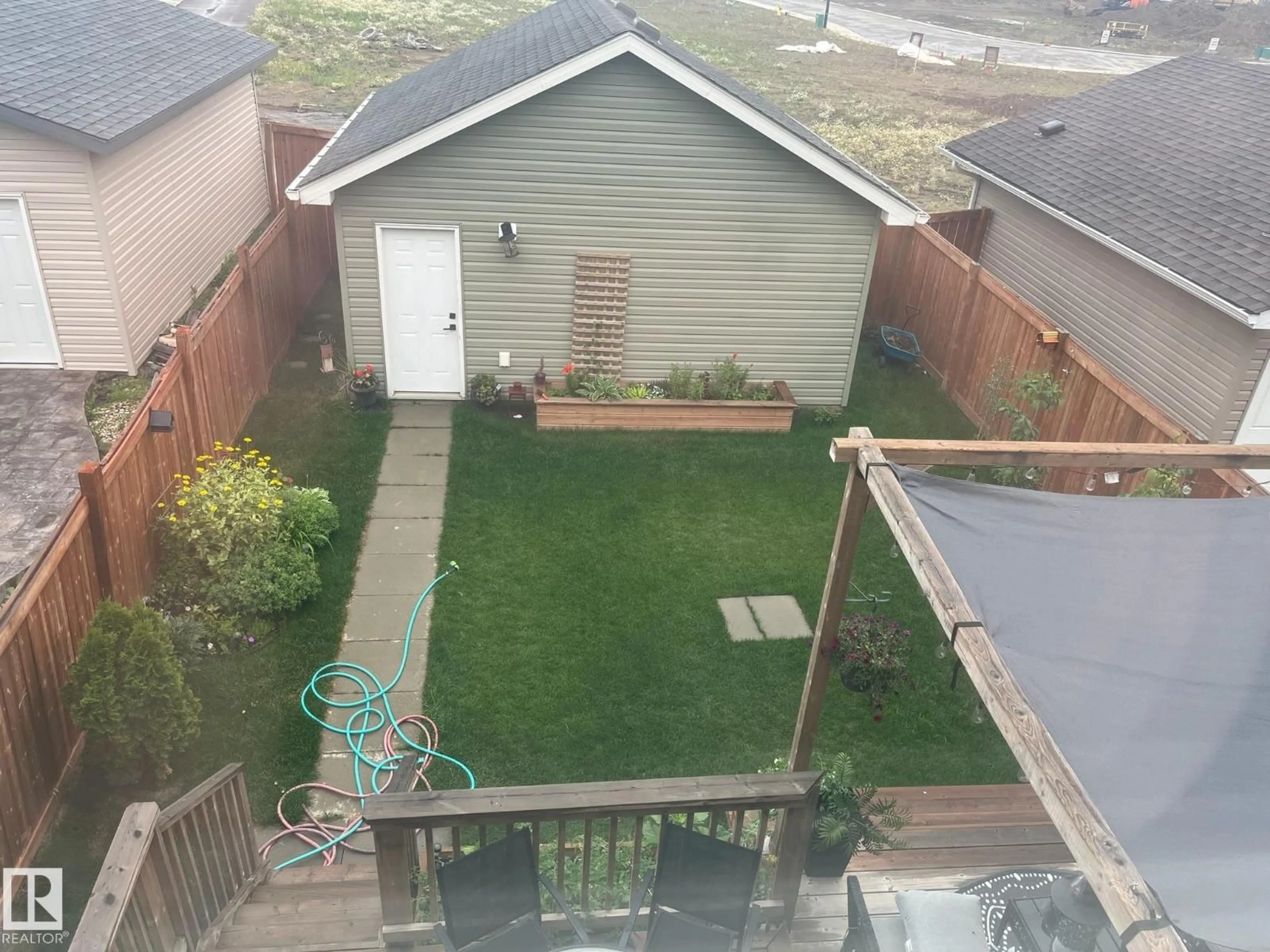 A pic from outside/outdoor area/front of a property/back of a property/a pic from drone, unknown for 25 HARRISON, Spruce Grove Alberta T7X0X2