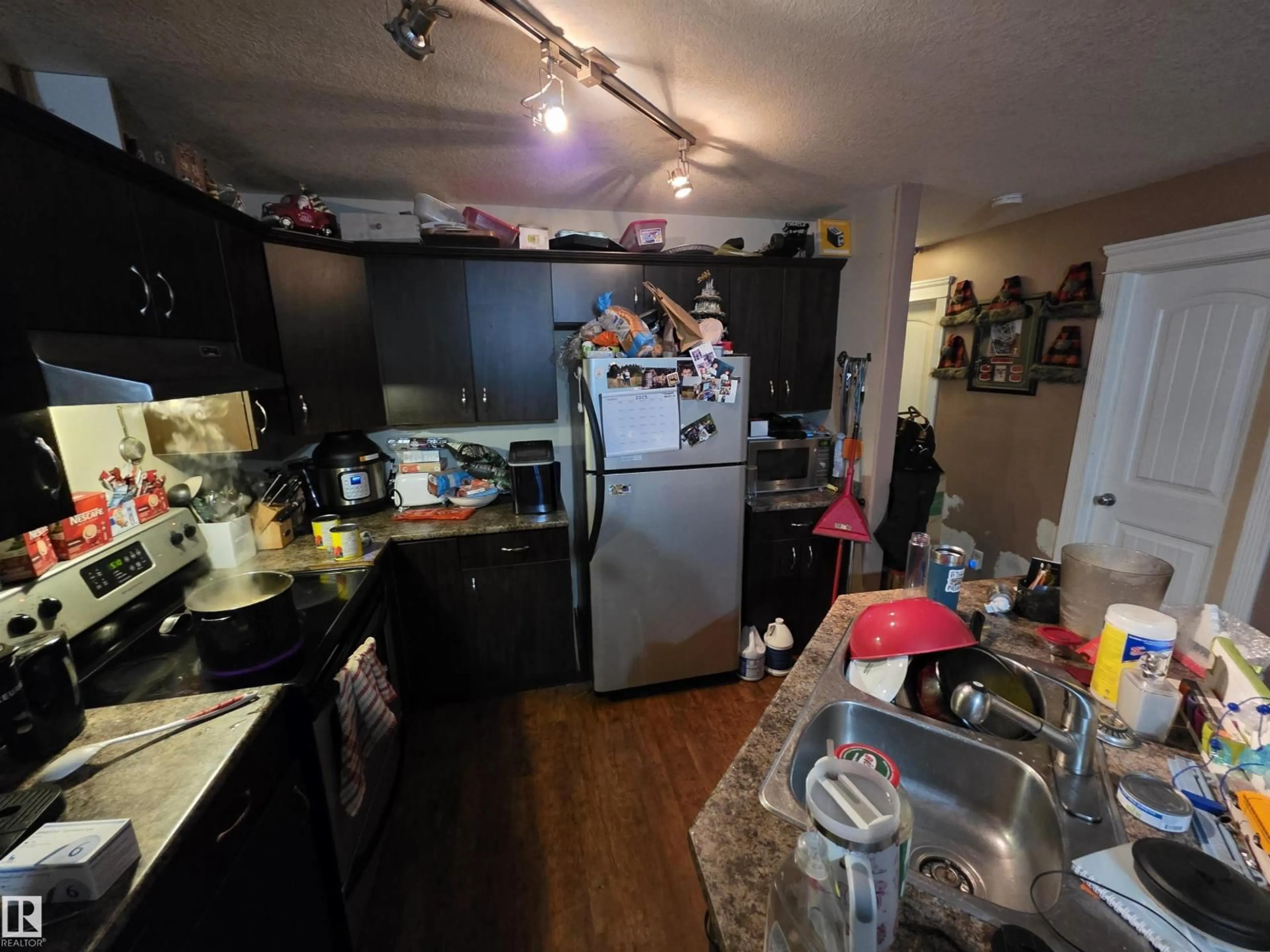 Unknown for 110 MERIDIAN LO, Stony Plain Alberta T7Z0B7