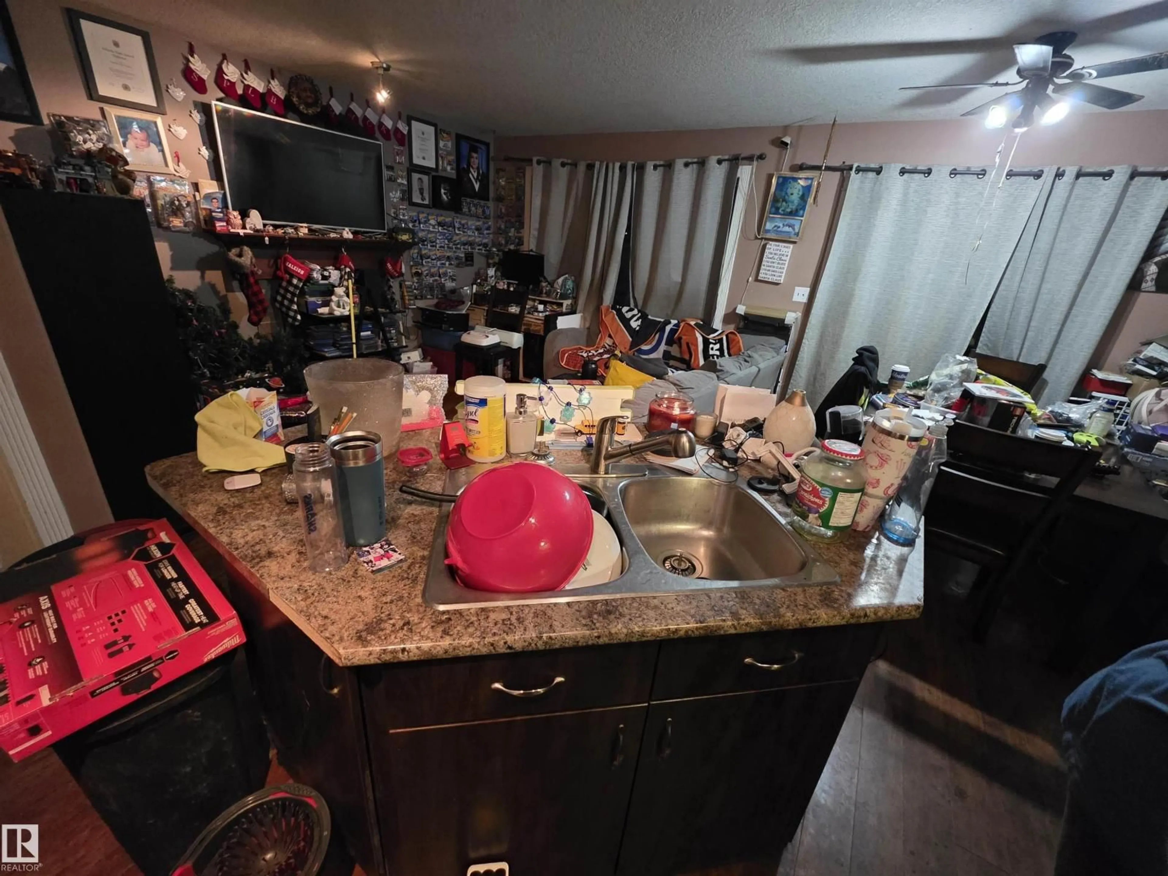 A pic of a room for 110 MERIDIAN LO, Stony Plain Alberta T7Z0B7