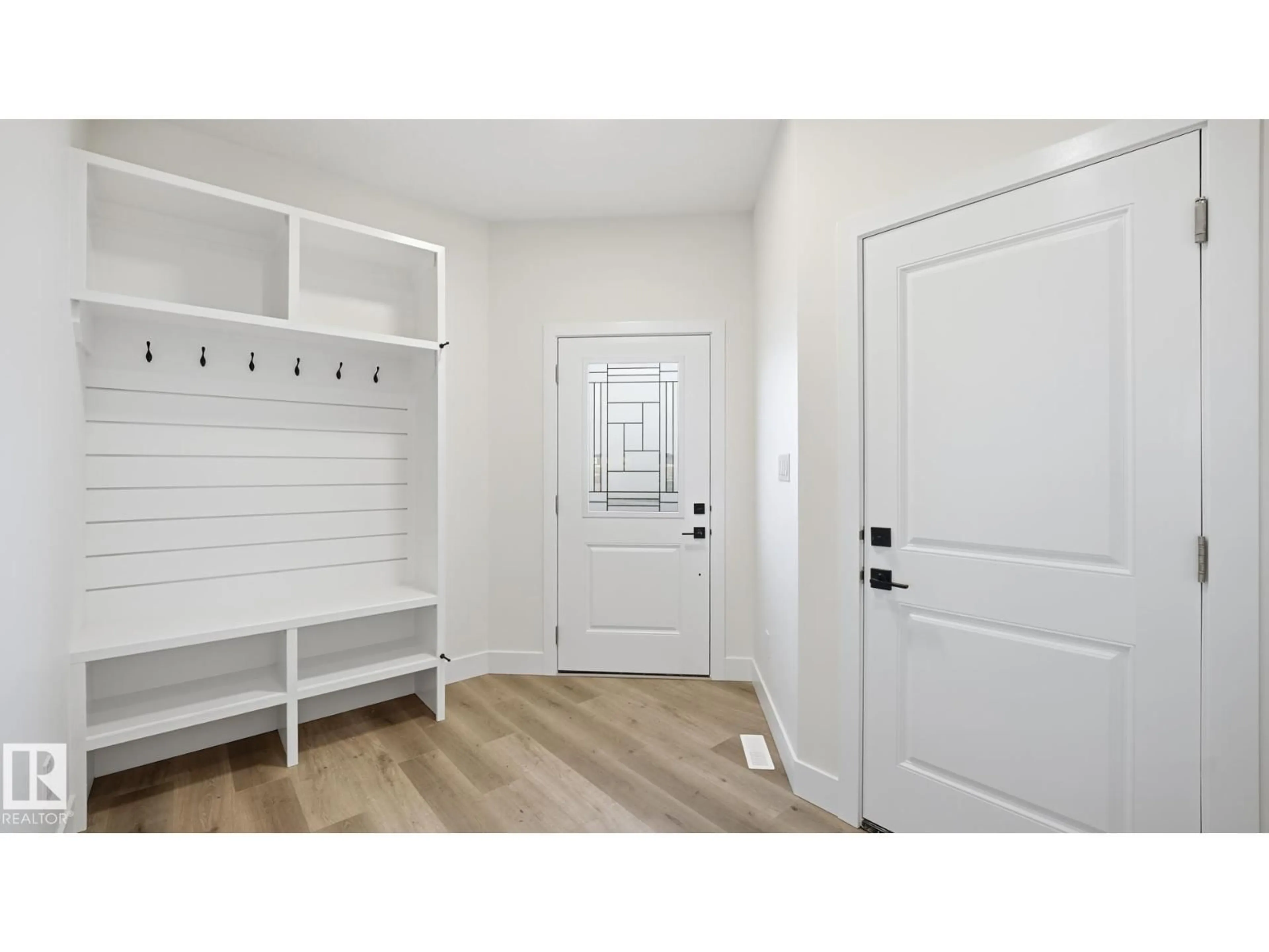 Indoor entryway for 108 SPRING LI, Spruce Grove Alberta T7X2X7