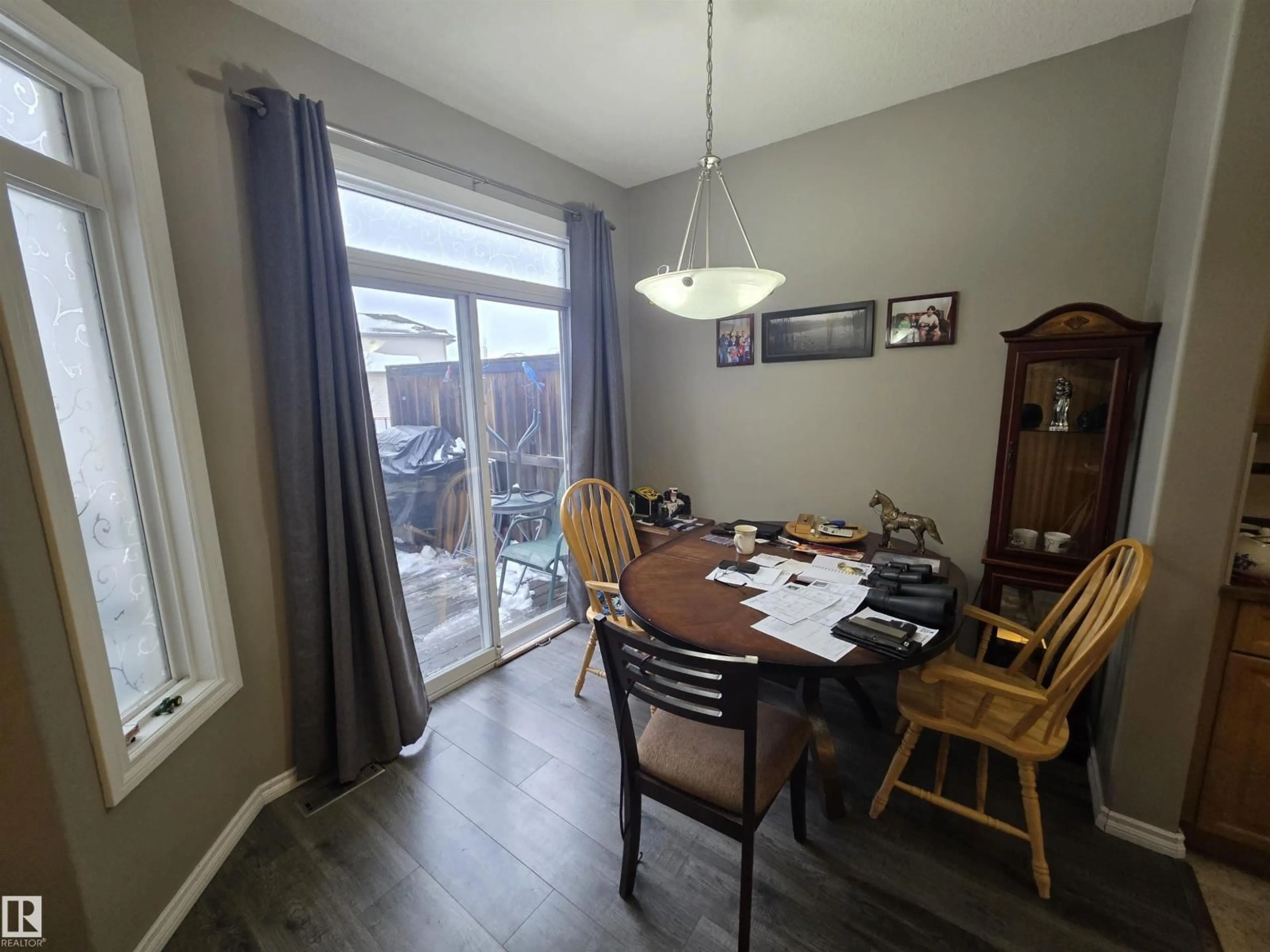 Dining room, wood/laminate floor for 210 SUMMERWOOD BV, Sherwood Park Alberta T8H0C8