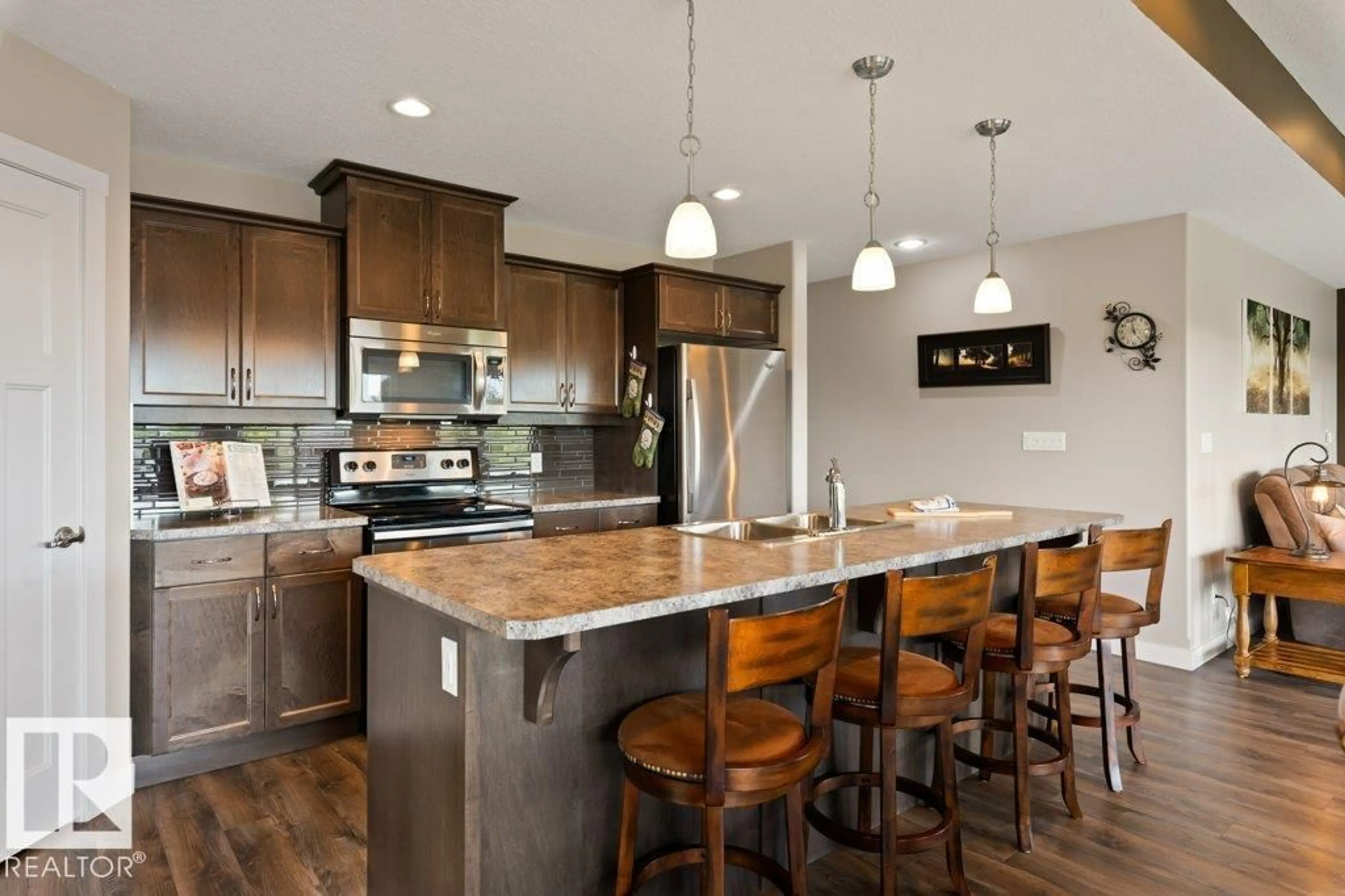 Open concept kitchen, unknown for 327 55101 STE. ANNE TR, Rural Lac Ste. Anne County Alberta T0E1A0