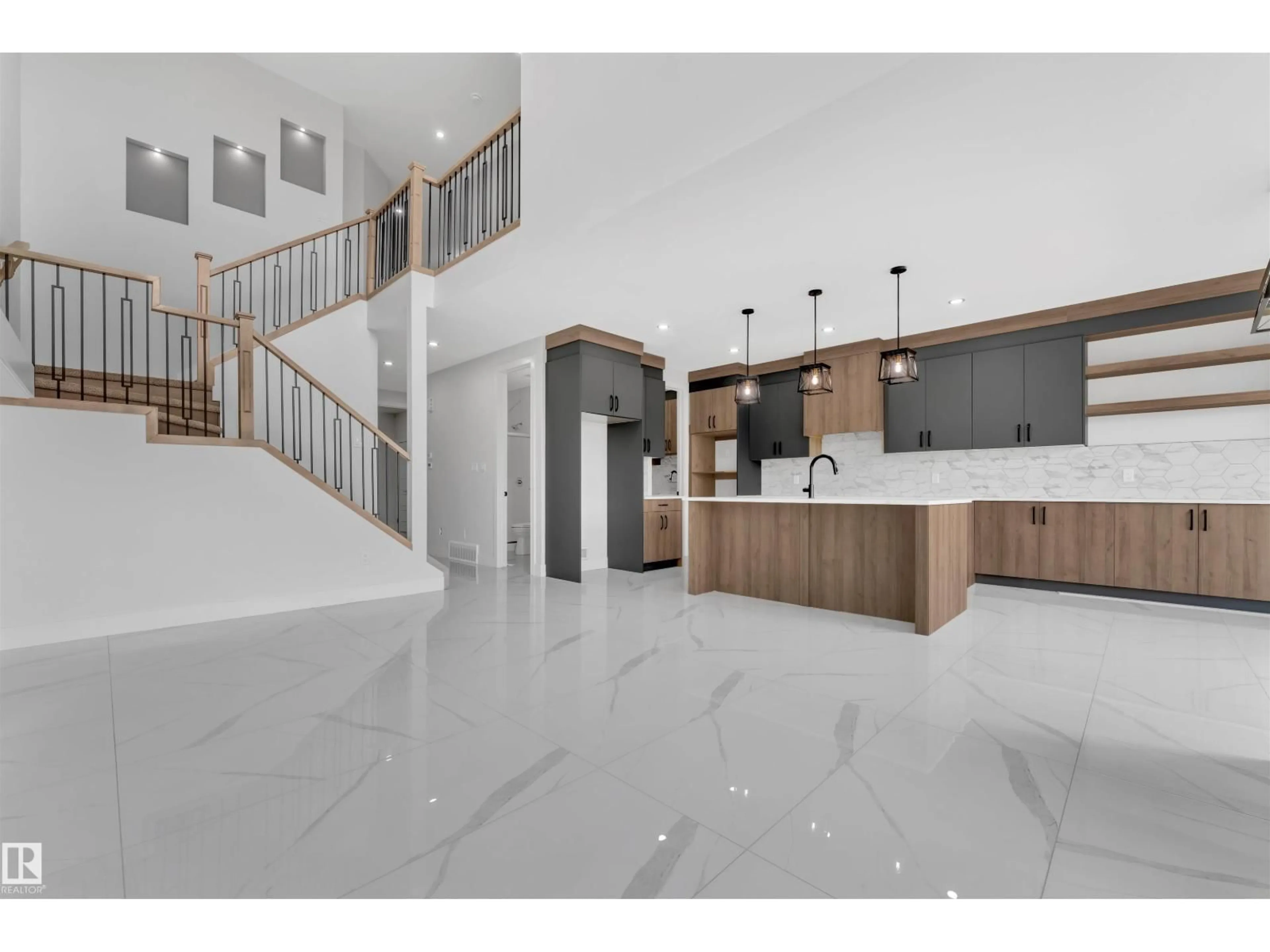 Unknown for 22835 80 AV, Edmonton Alberta T5T7X8