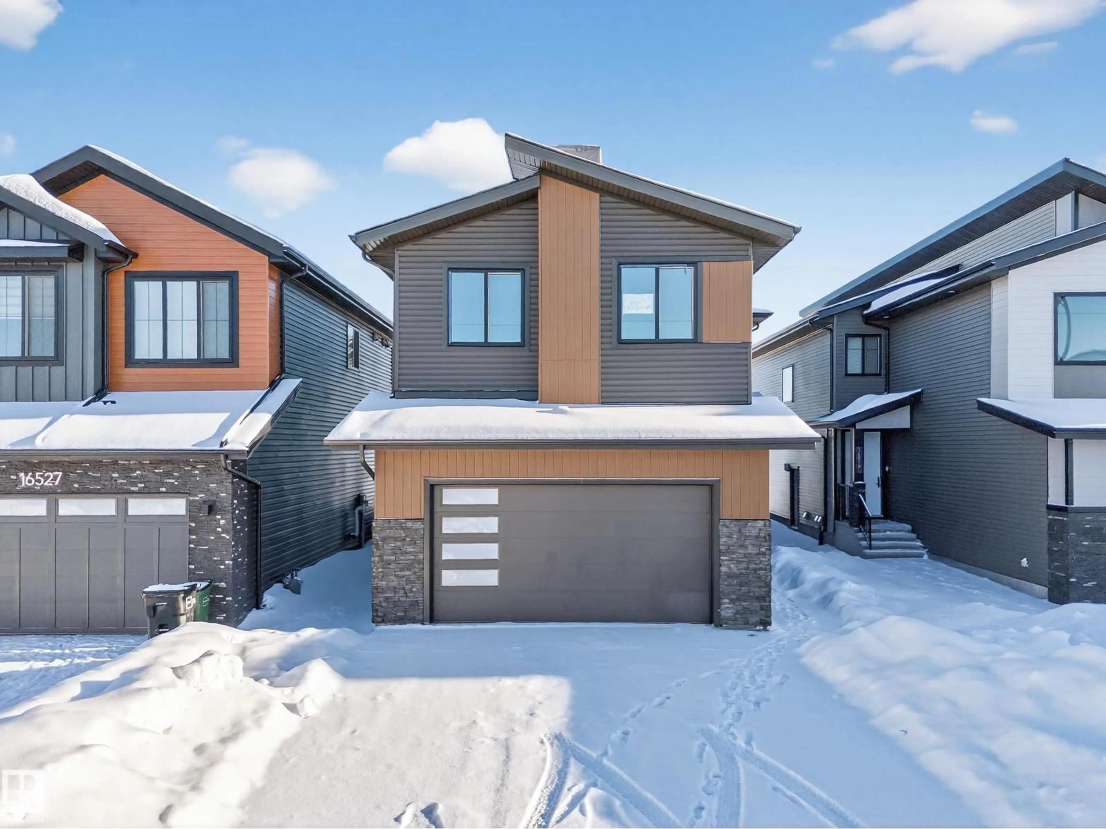 Unknown for NE - 16523 3 ST, Edmonton Alberta T5Y4J2