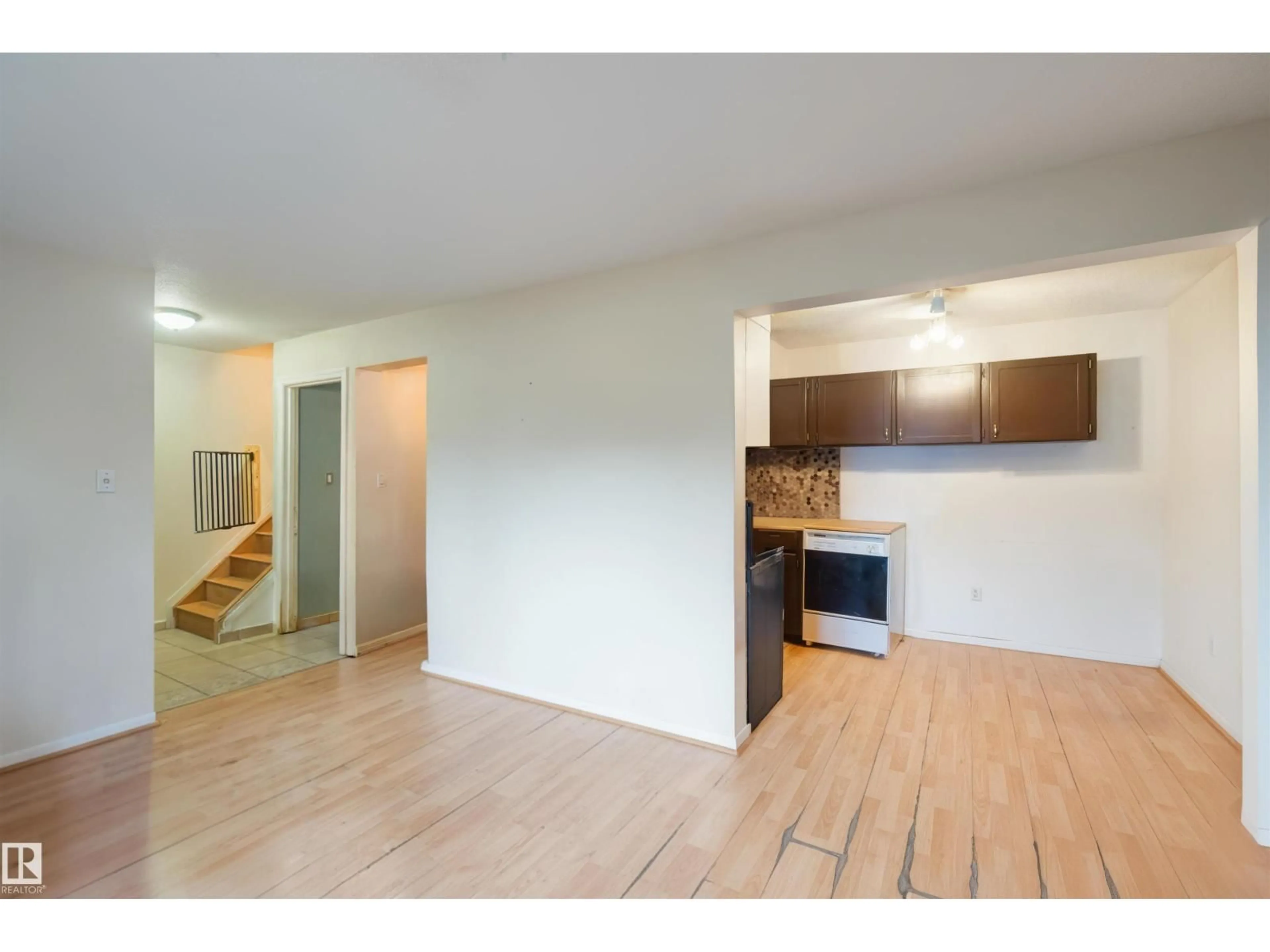 A pic of a room for 14205 82 ST, Edmonton Alberta T5E2V7