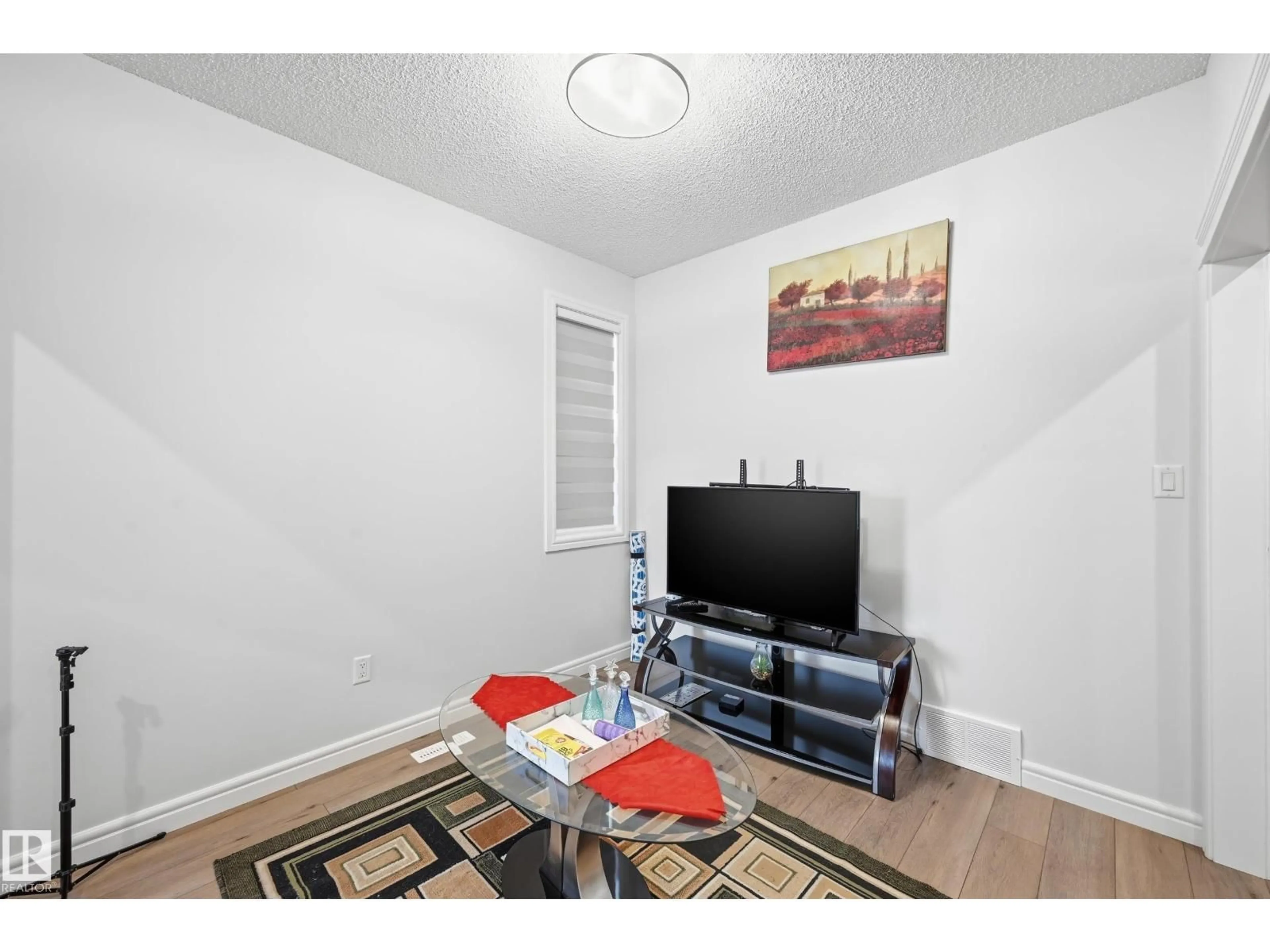 A pic of a room for NW - 4820 175 AV, Edmonton Alberta T5Y4C6