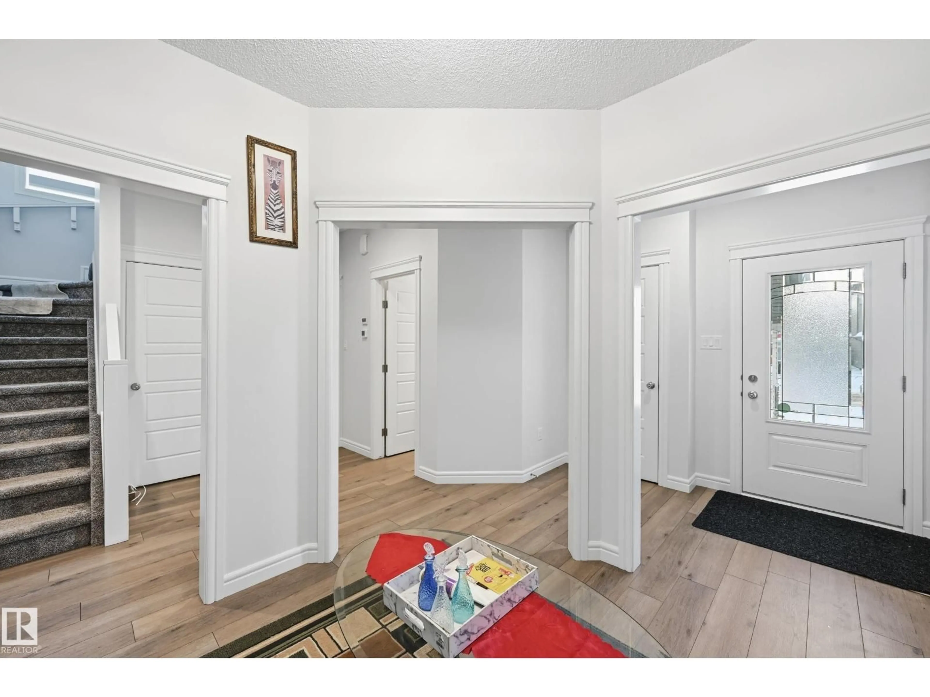 Indoor entryway for NW - 4820 175 AV, Edmonton Alberta T5Y4C6