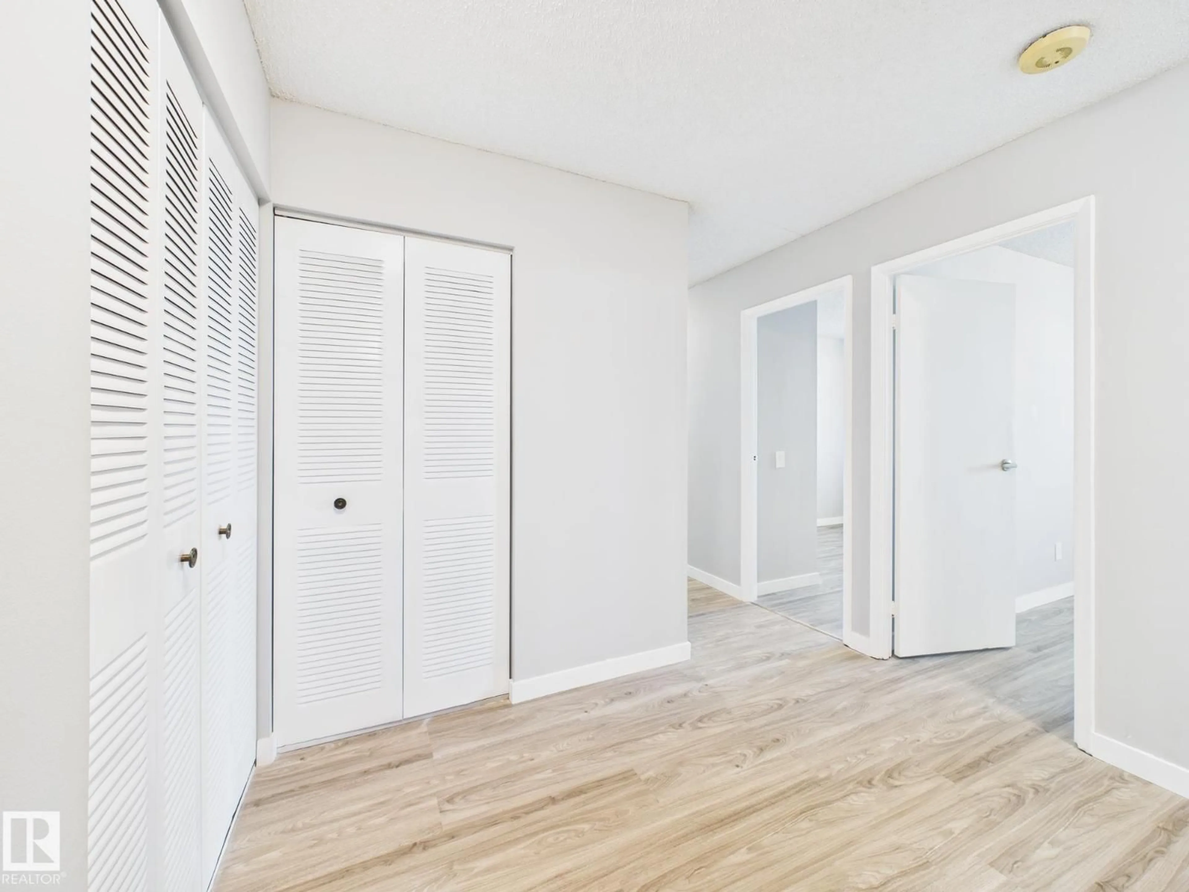 A pic of a room for 810C - 10145 109 ST, Edmonton Alberta T5J3M5