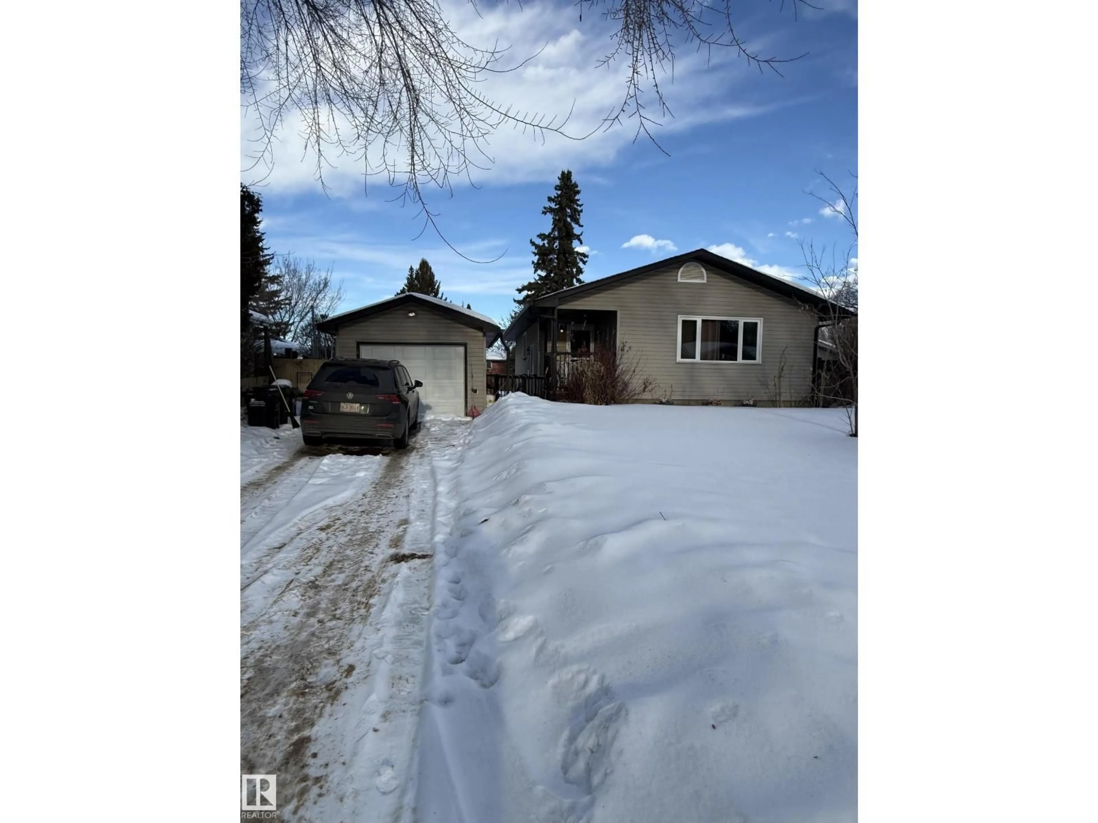 Unknown for 16 RAVEN DR, Sherwood Park Alberta T8A0C5