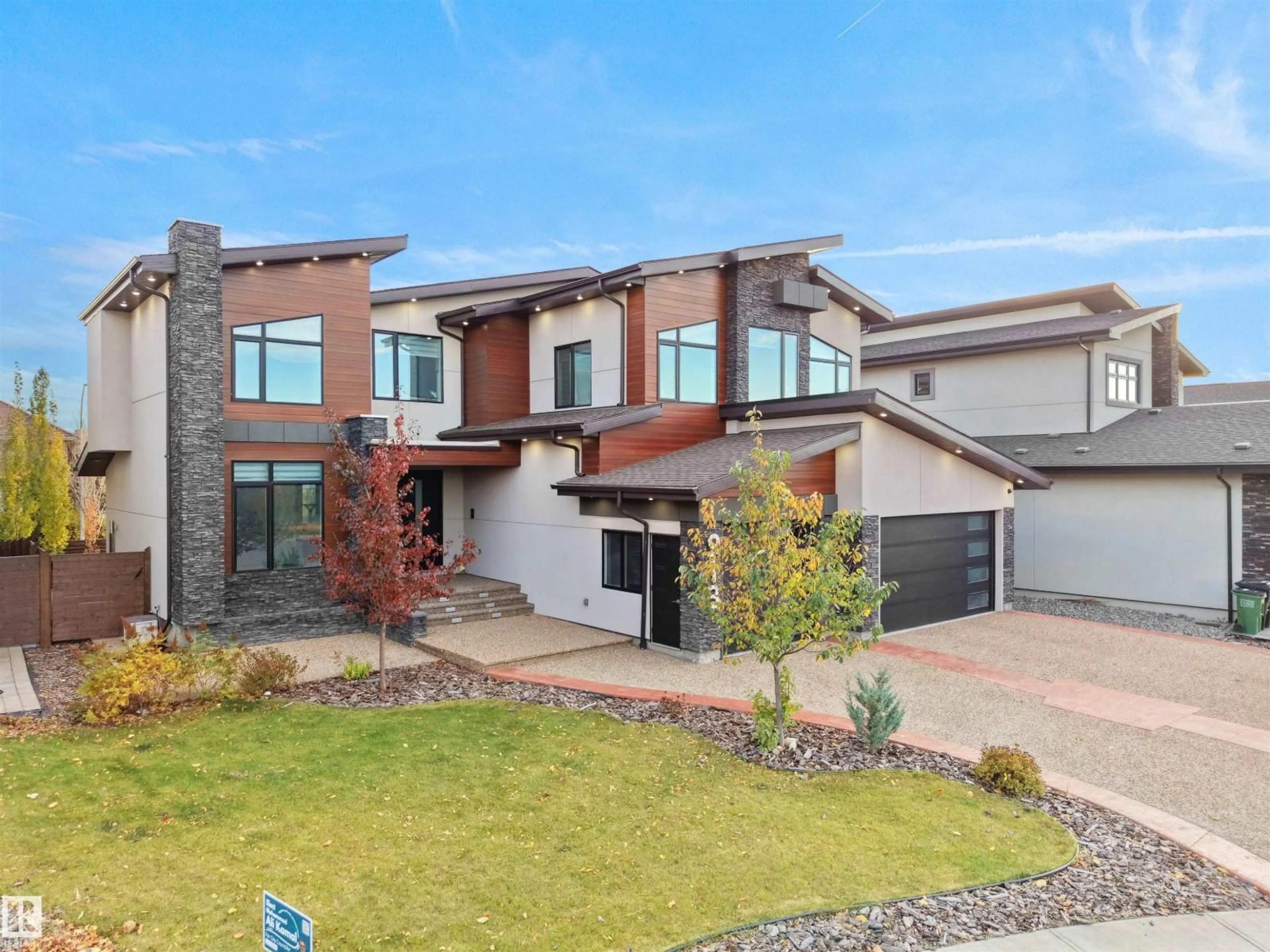 Home with brick exterior material, street for 913 WOOD PL, Edmonton Alberta T6W3G8